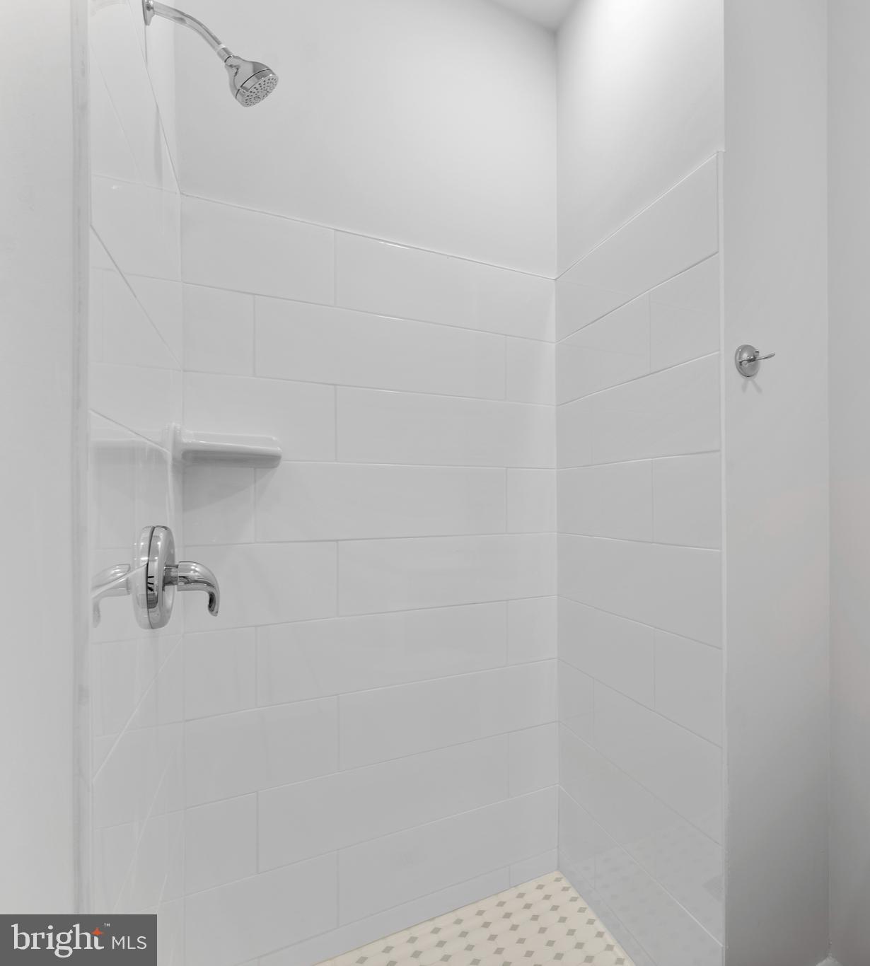 LOCKE LANDING - Residential Lease