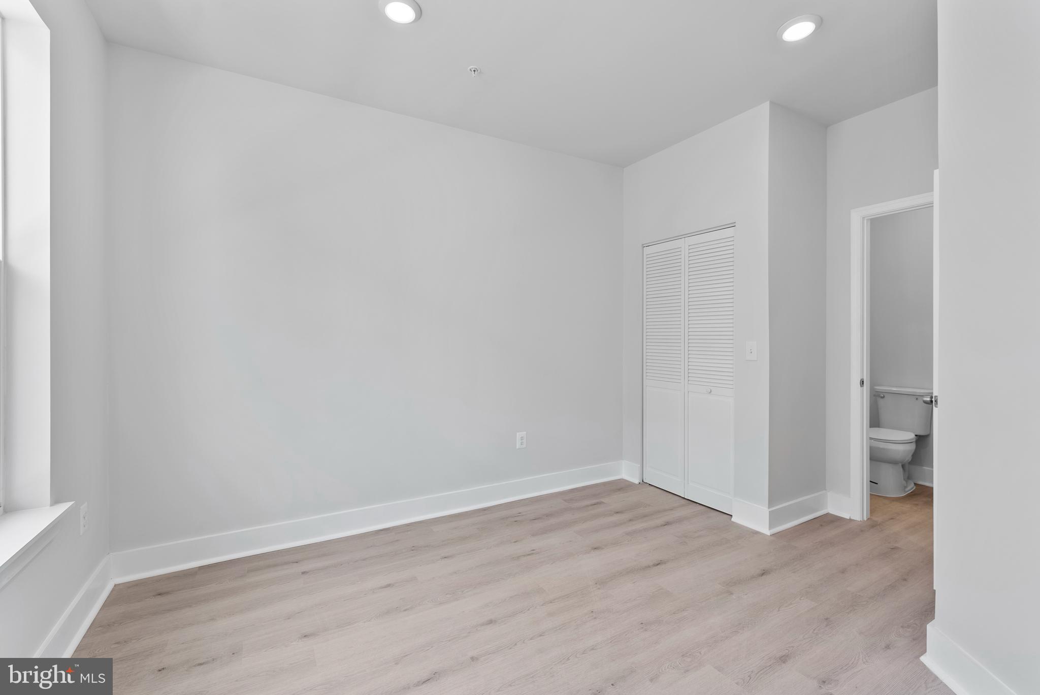 LOCKE LANDING - Residential Lease