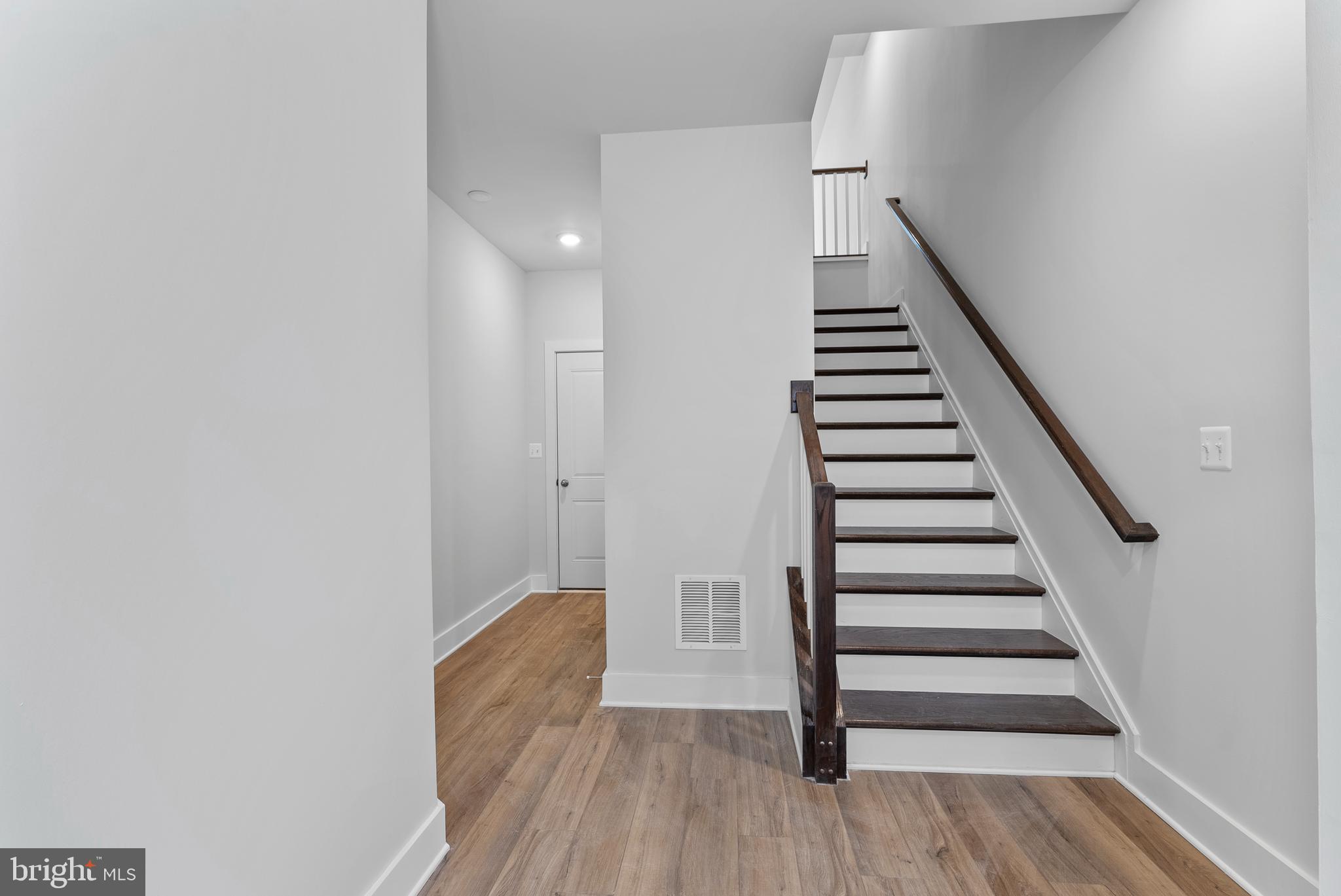 LOCKE LANDING - Residential Lease