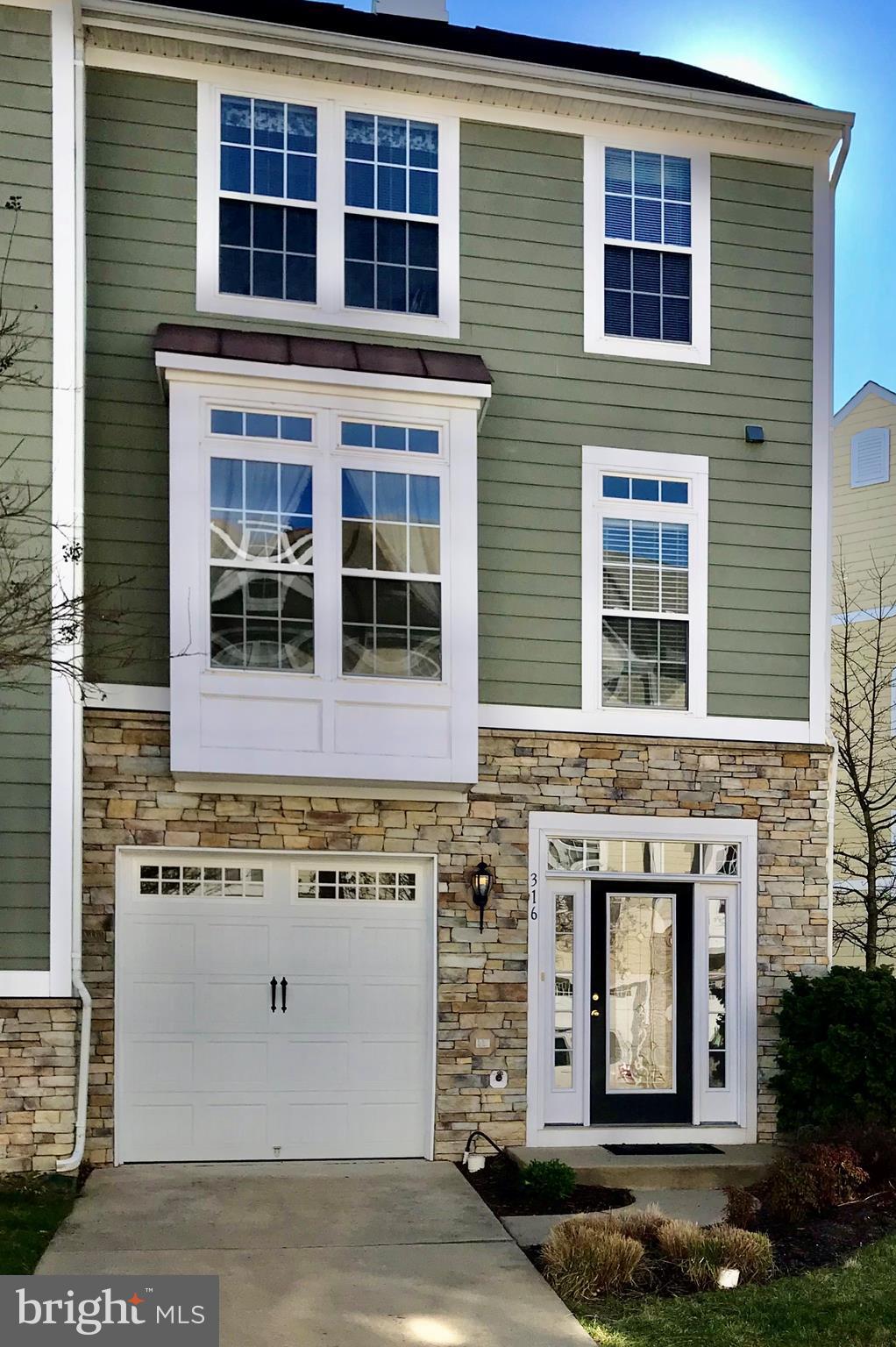 Beautiful, large, well maintained townhome with 4 bedrooms, 3.5 baths and a water view of Monroe Bay. Close to shopping, restaurants and the sandy beach for fun in the sun. Colonial Beach is a golf cart community located on the shore of the Potomac River at the head of the Northern Neck. Visit the local wineries, shop, swim, boat, jet ski or kayak. This home is a must see! Neat, clean and ready for you to make it your home. There is a nonrefundable $50.00 application fee per person 18 or older. Credit score, background and past rental history will be considered. No smoking, no pets.
