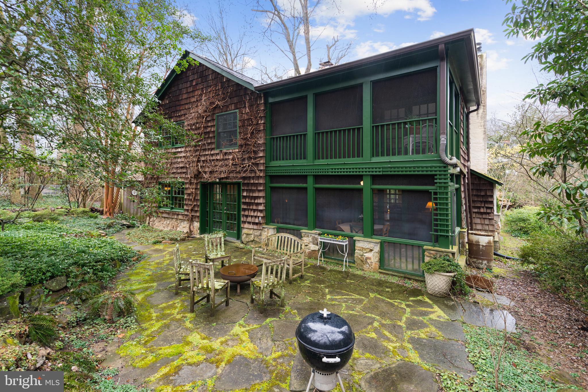 GLEN ECHO HEIGHTS - Residential