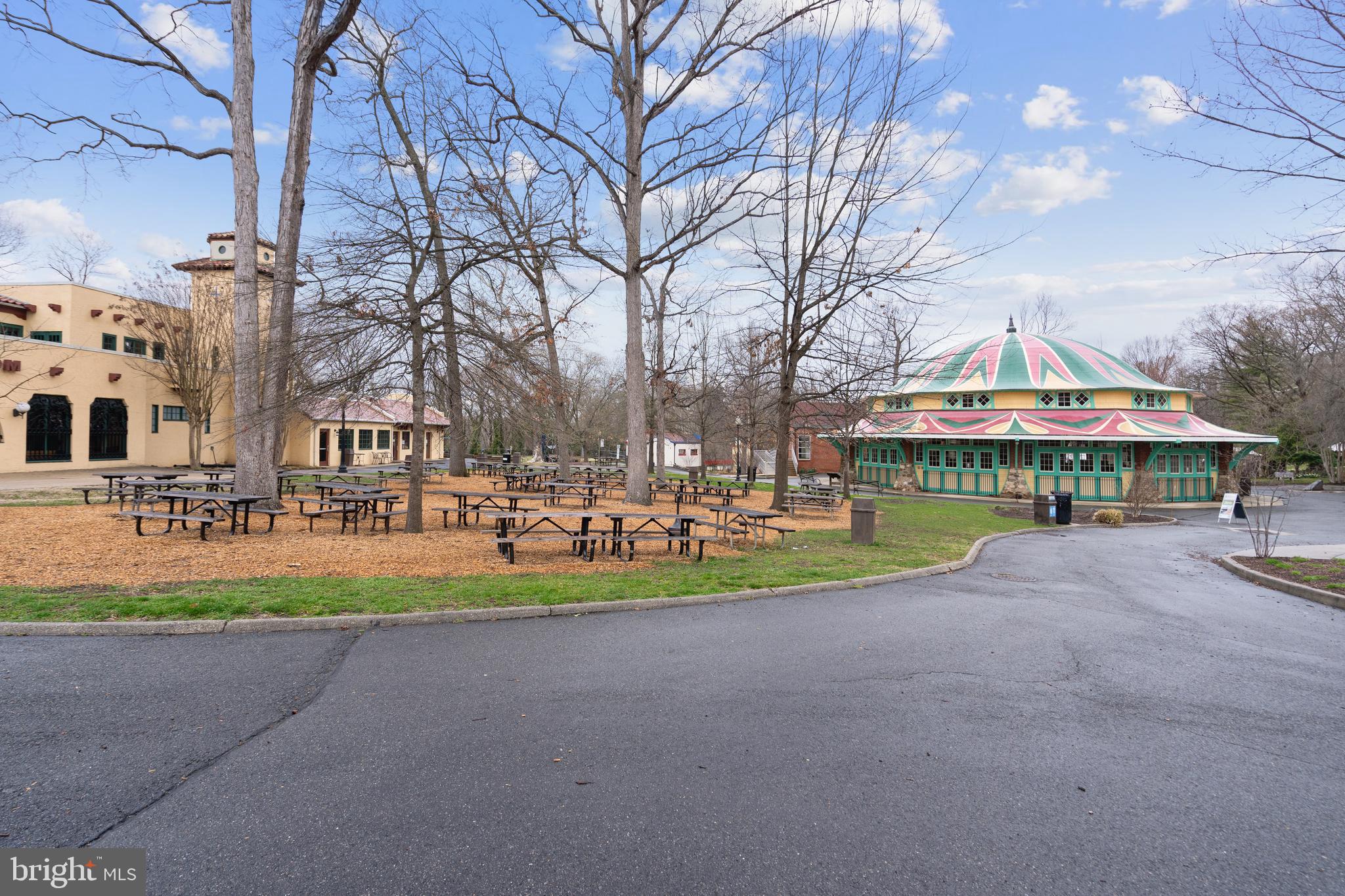 GLEN ECHO HEIGHTS - Residential