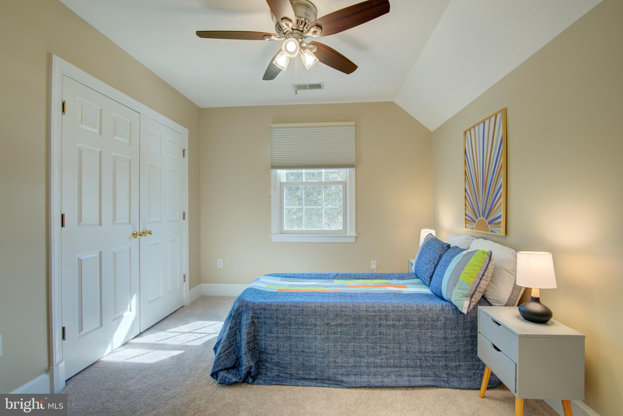 STONEY CREEK WOODS - Residential