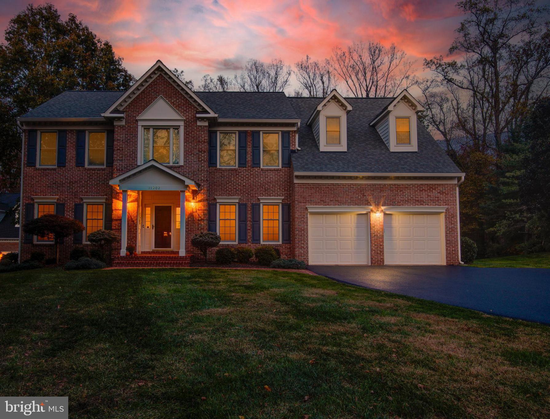 STONEY CREEK WOODS - Residential