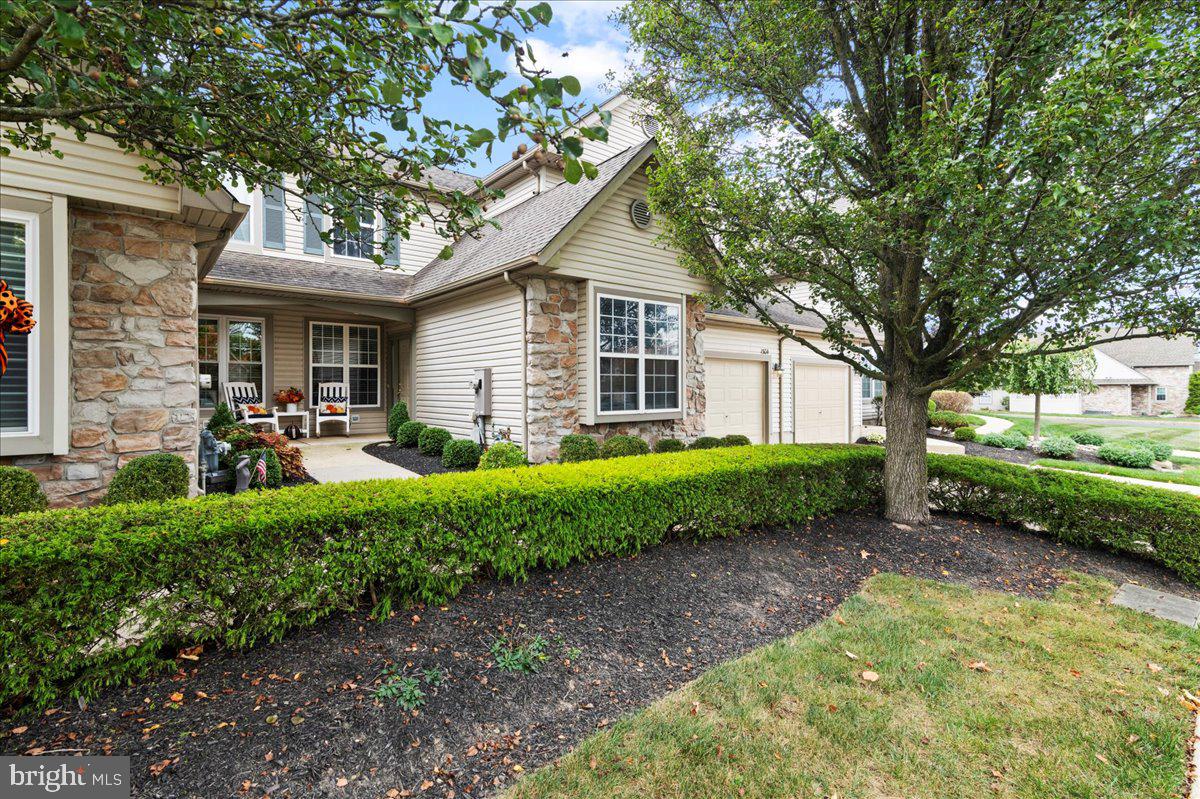 1504 SPRINGFIELD COURT 37