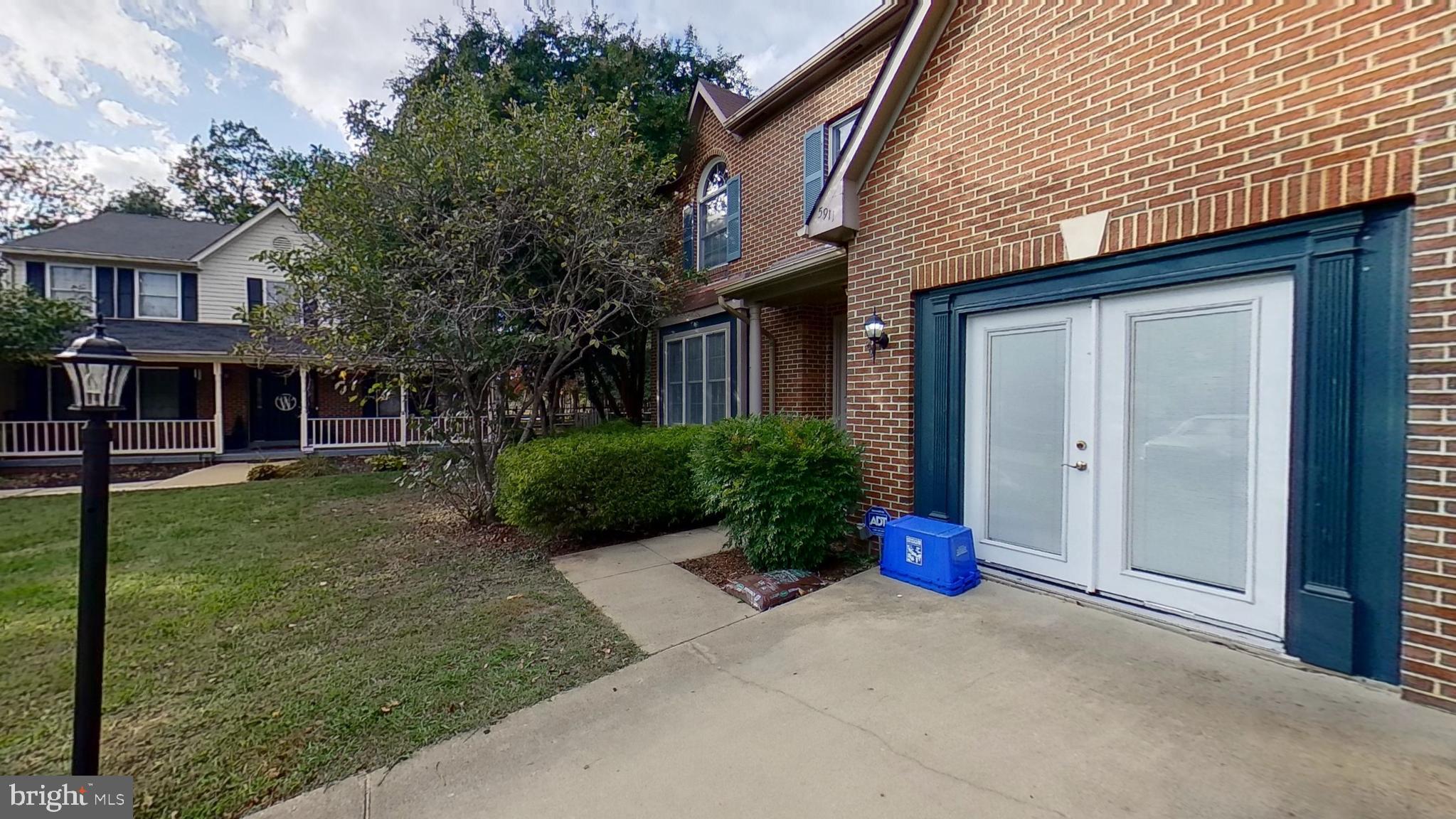 ST CHARLES SUB - DORCHESTER - Residential Lease