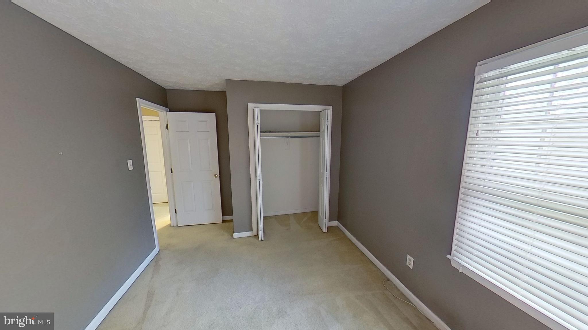 ST CHARLES SUB - DORCHESTER - Residential Lease