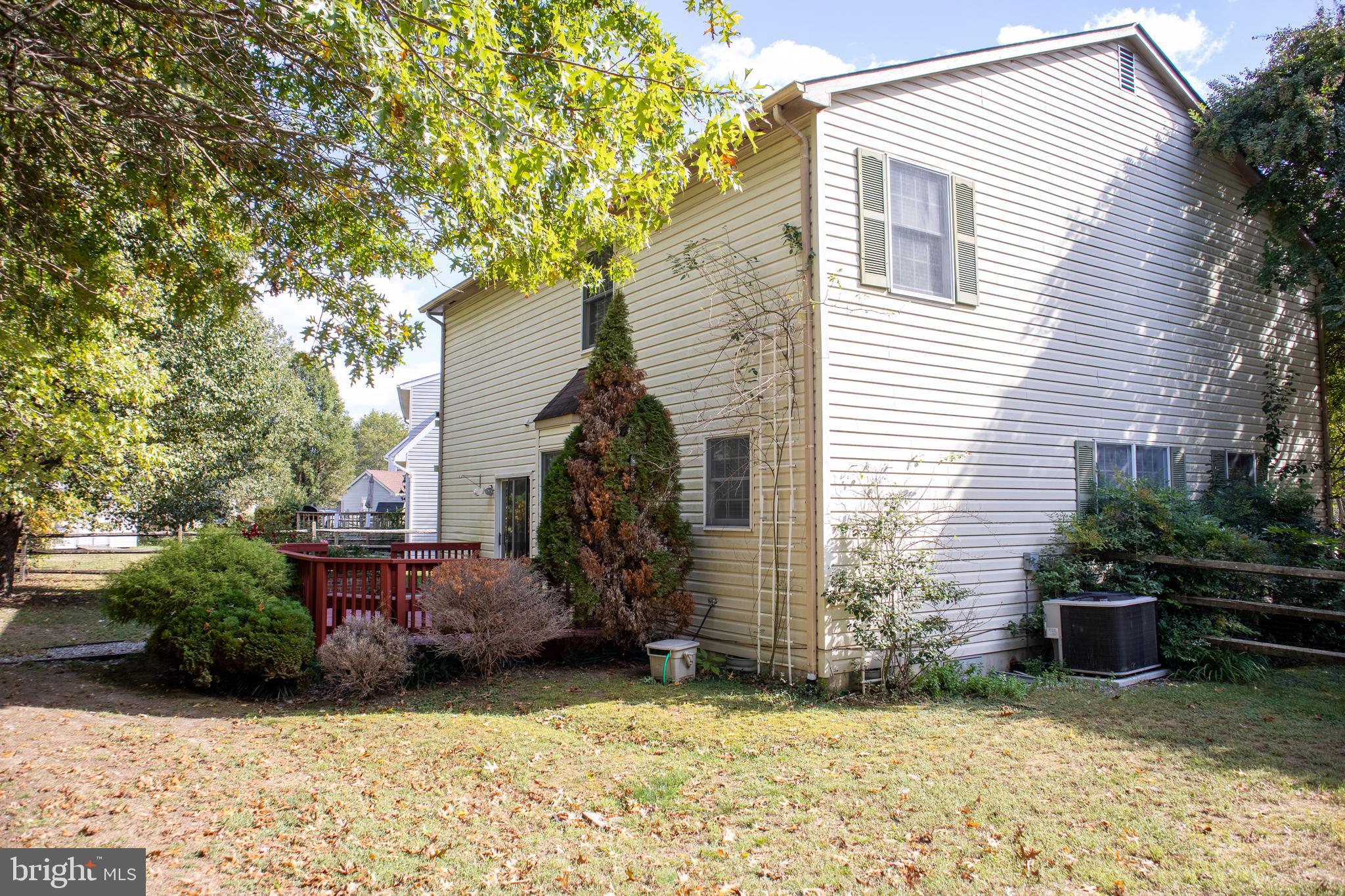 ST CHARLES SUB - DORCHESTER - Residential Lease