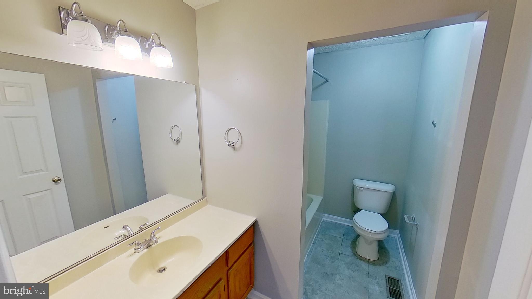 ST CHARLES SUB - DORCHESTER - Residential Lease