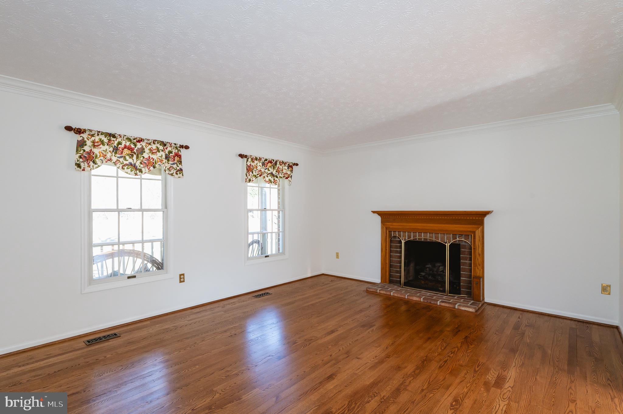 BROOKVIEW FARMS - Residential