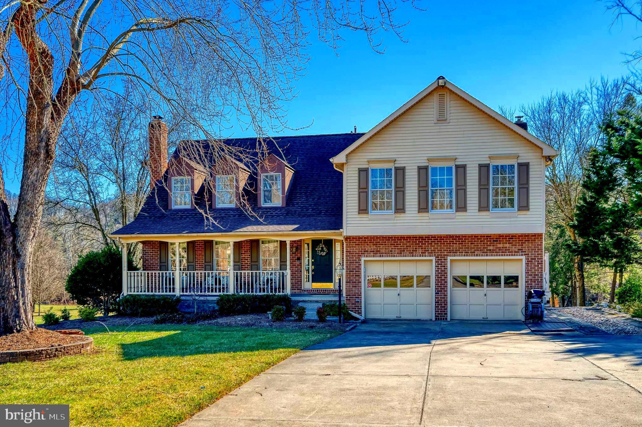 BROOKVIEW FARMS - Residential