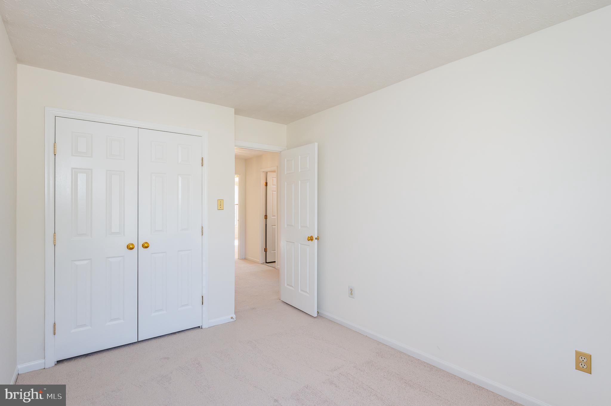 BROOKVIEW FARMS - Residential