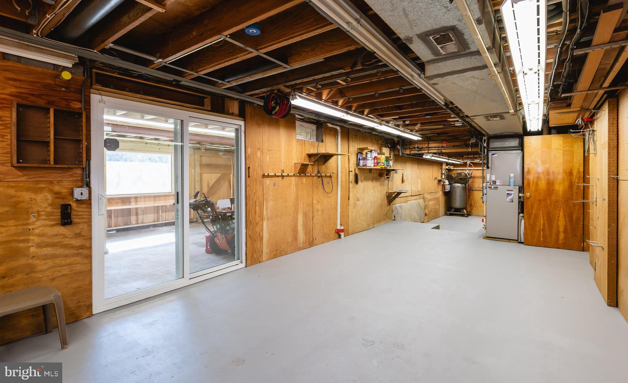 BROOKVIEW FARMS - Residential