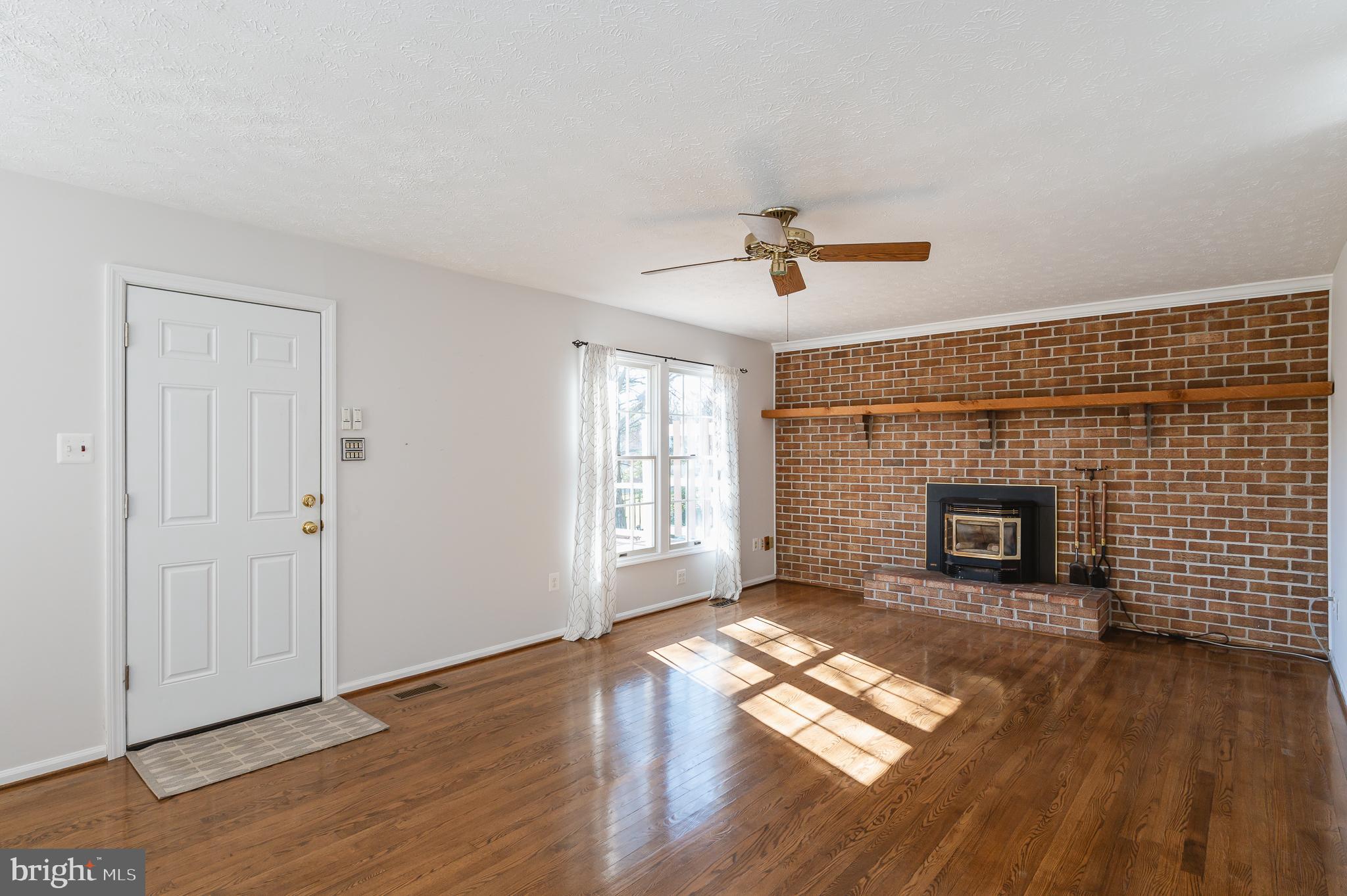 BROOKVIEW FARMS - Residential