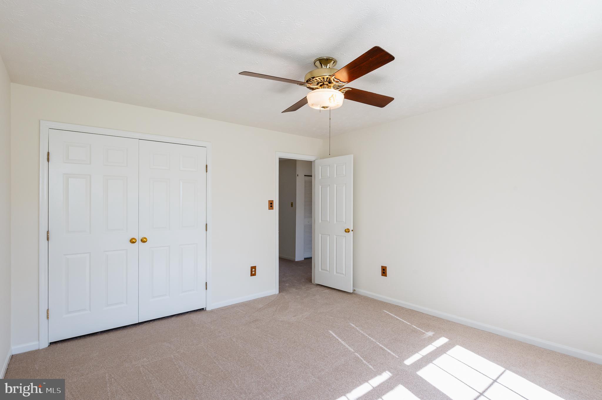 BROOKVIEW FARMS - Residential