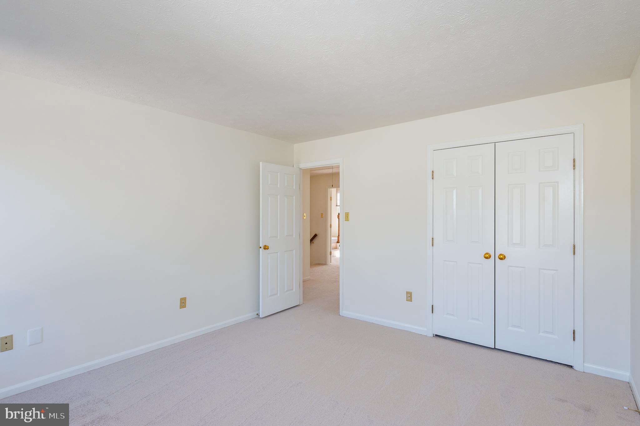 BROOKVIEW FARMS - Residential