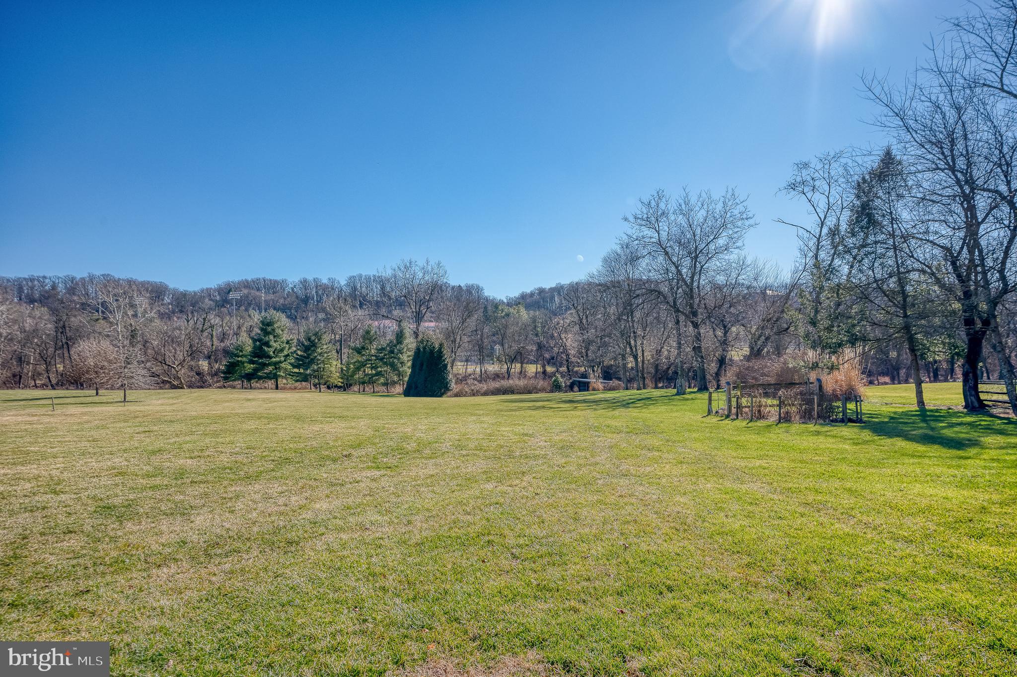 BROOKVIEW FARMS - Residential