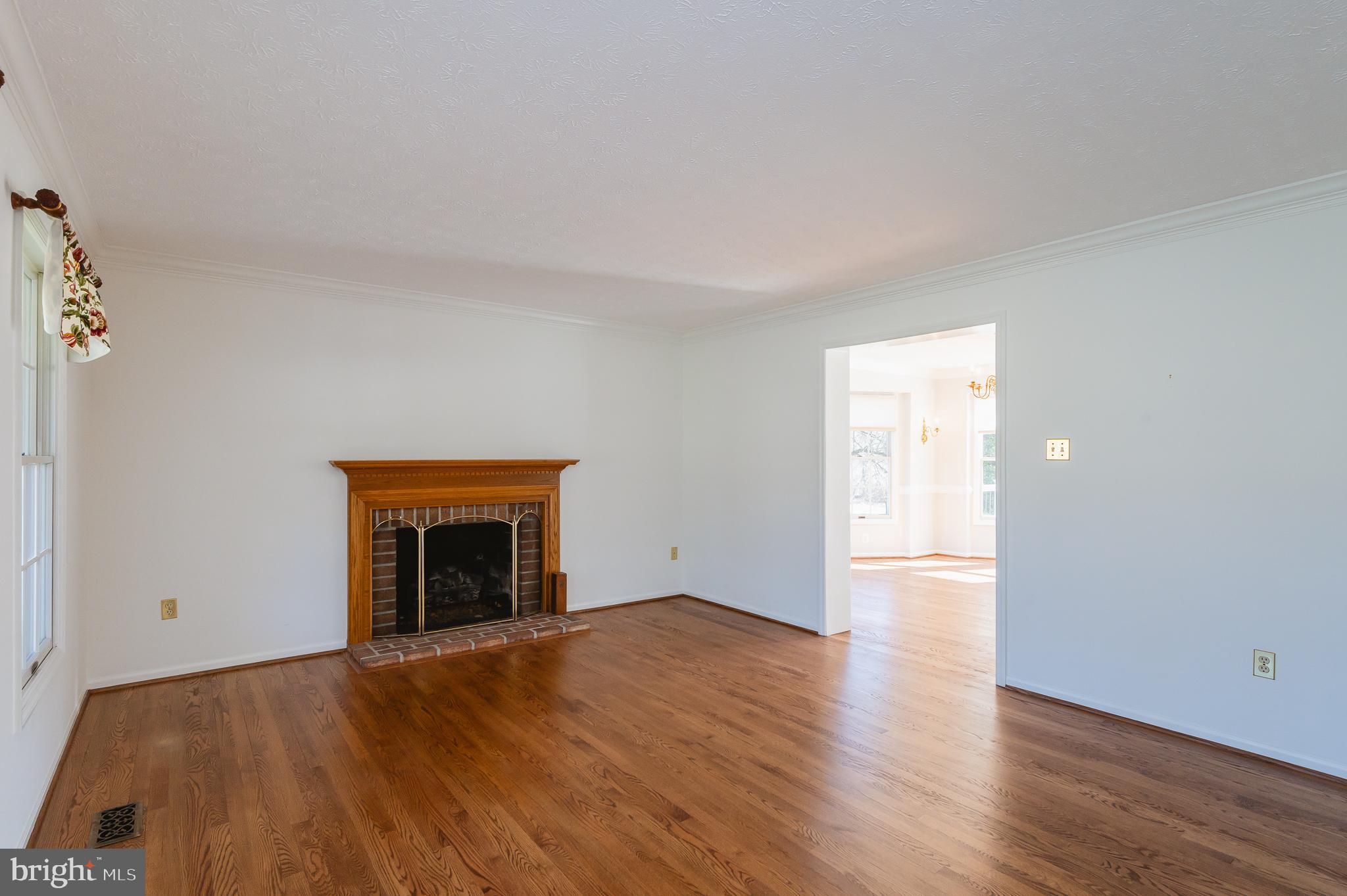 BROOKVIEW FARMS - Residential