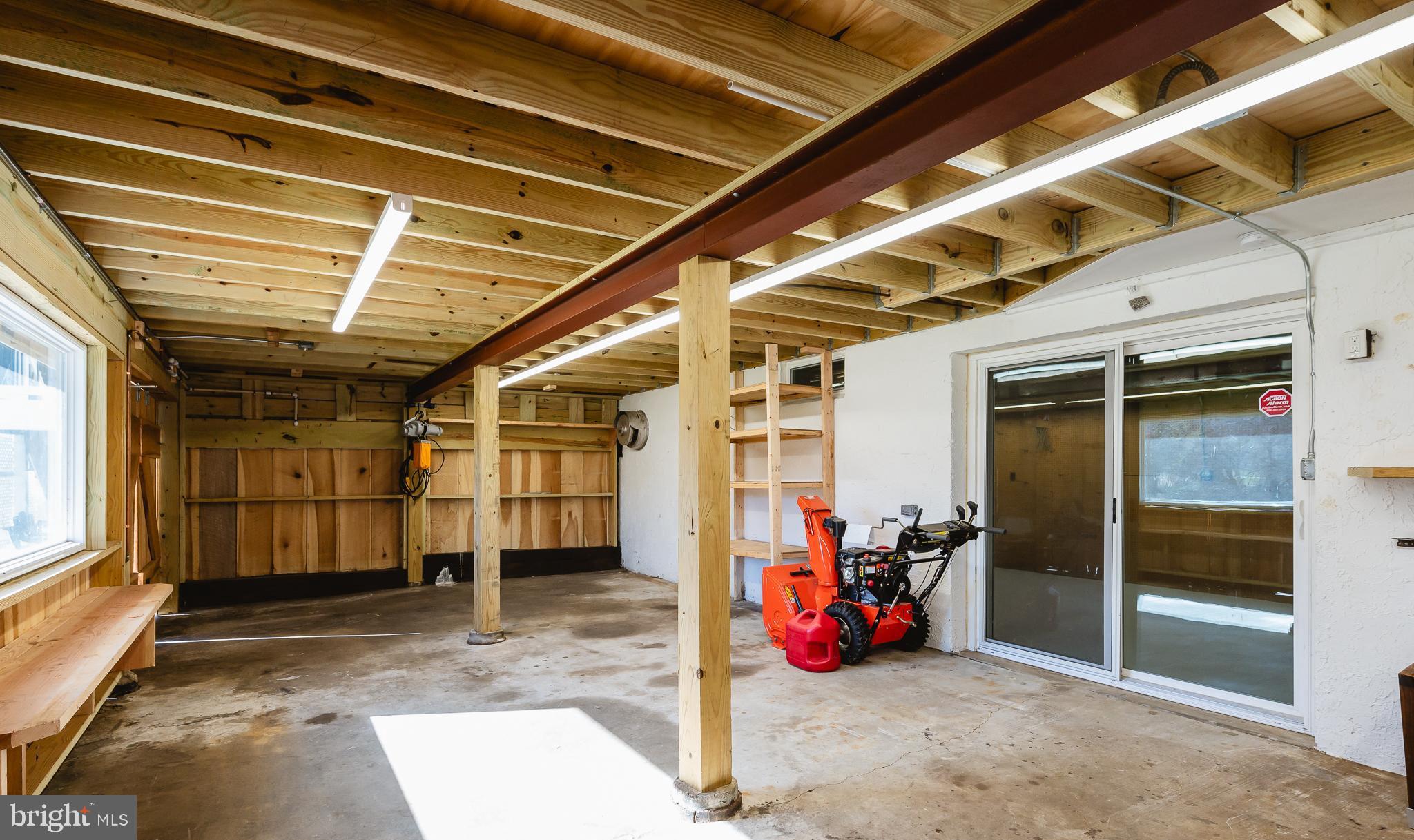 BROOKVIEW FARMS - Residential