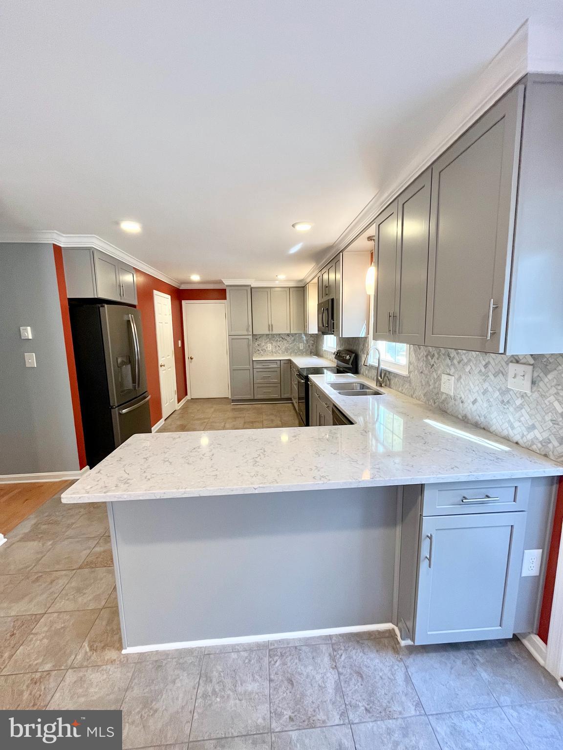 TUSCAWILLA HILLS - Residential