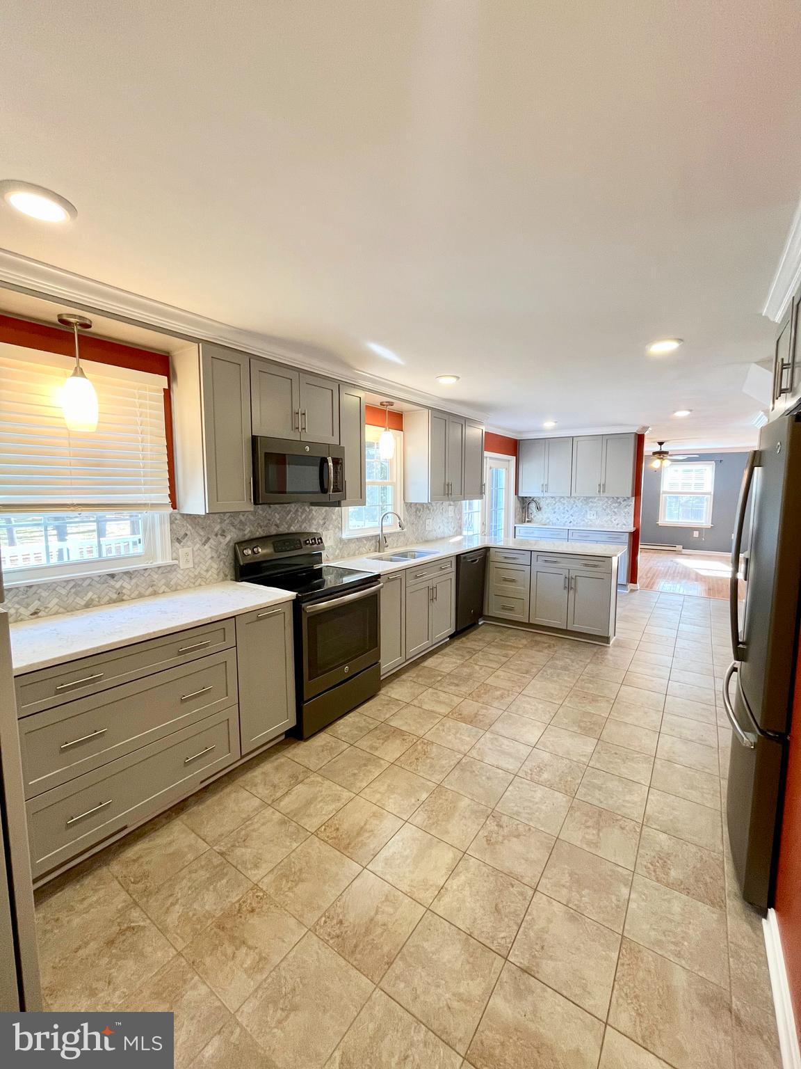 TUSCAWILLA HILLS - Residential