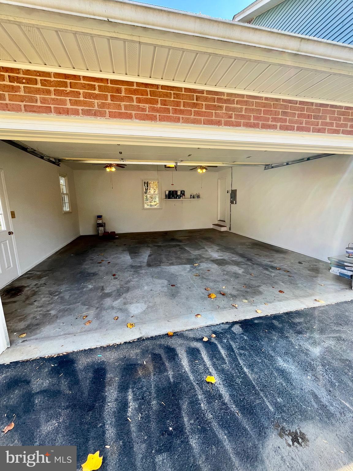 TUSCAWILLA HILLS - Residential