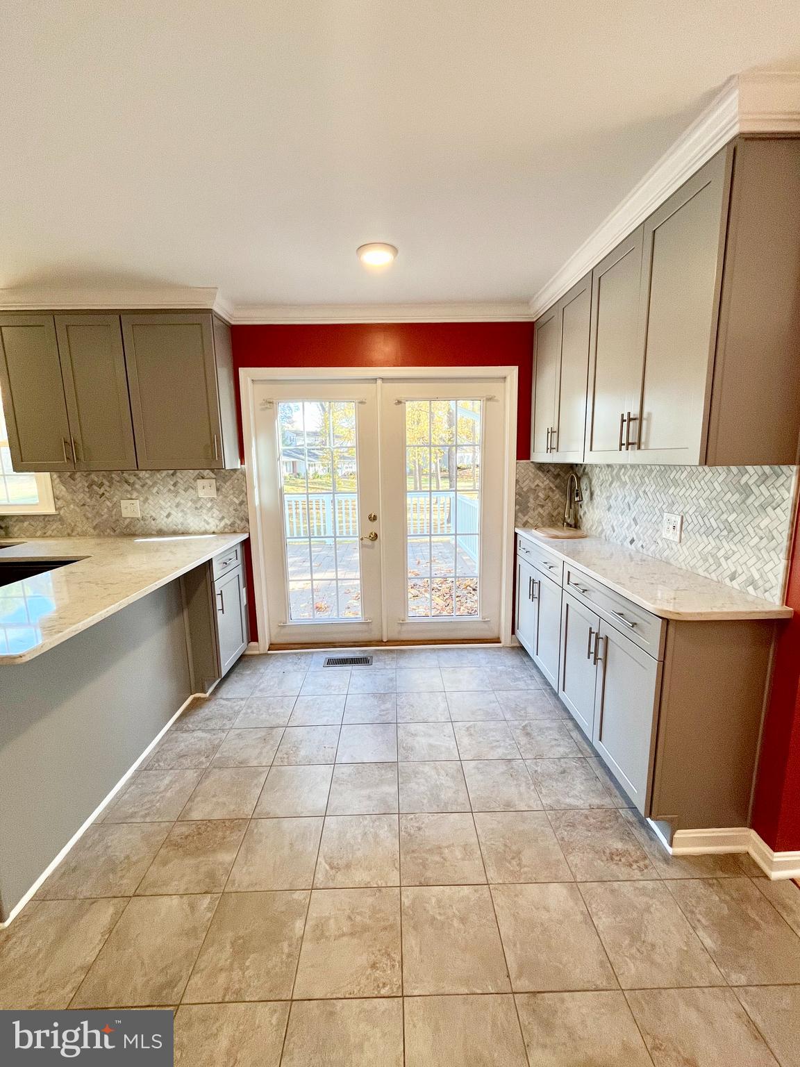 TUSCAWILLA HILLS - Residential