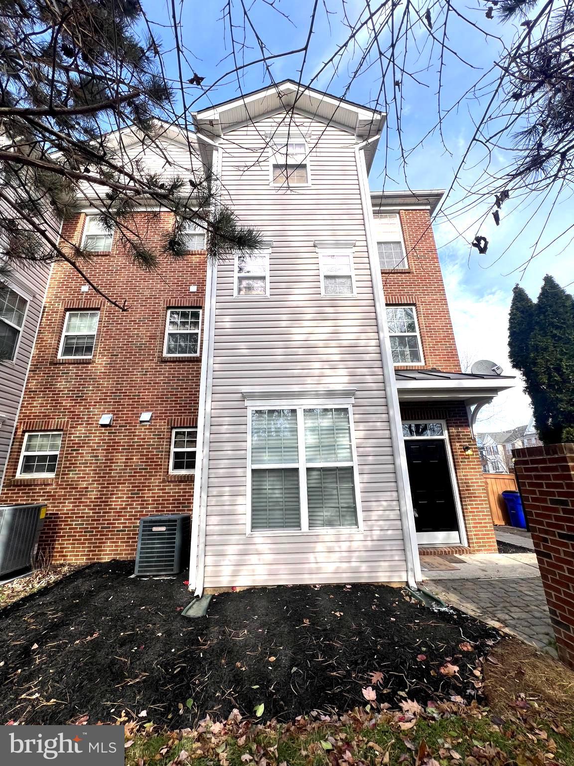 TASKERS CHANCE - Residential