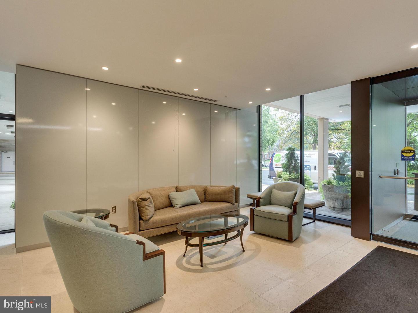 4141 N HENDERSON ROAD 107