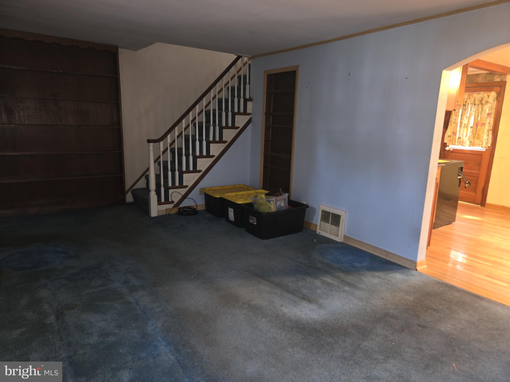 434 FOREST DRIVE