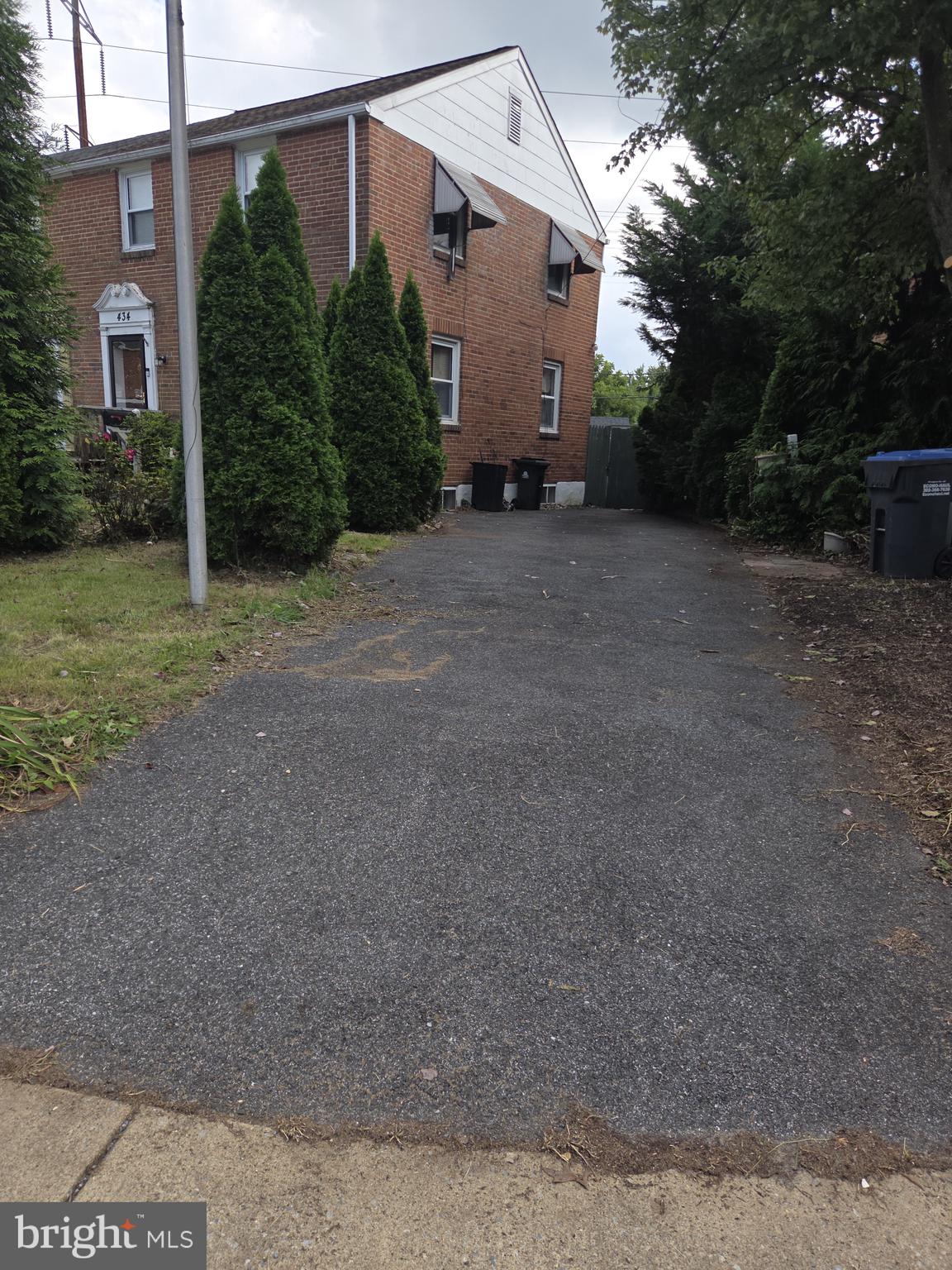 434 FOREST DRIVE