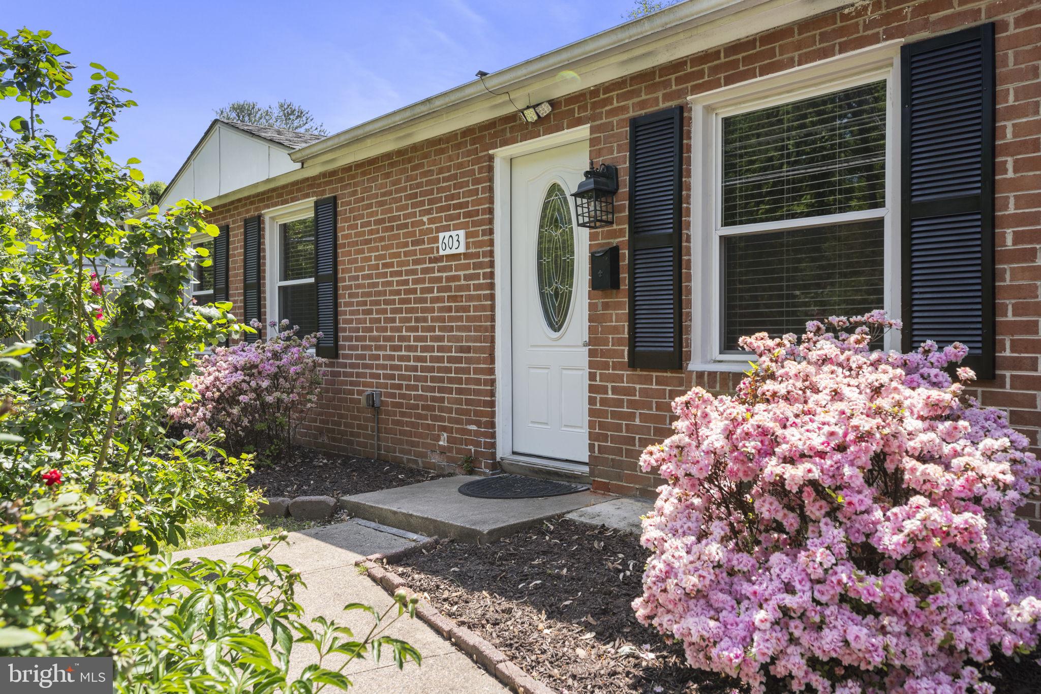 603 W CHURCH ROAD