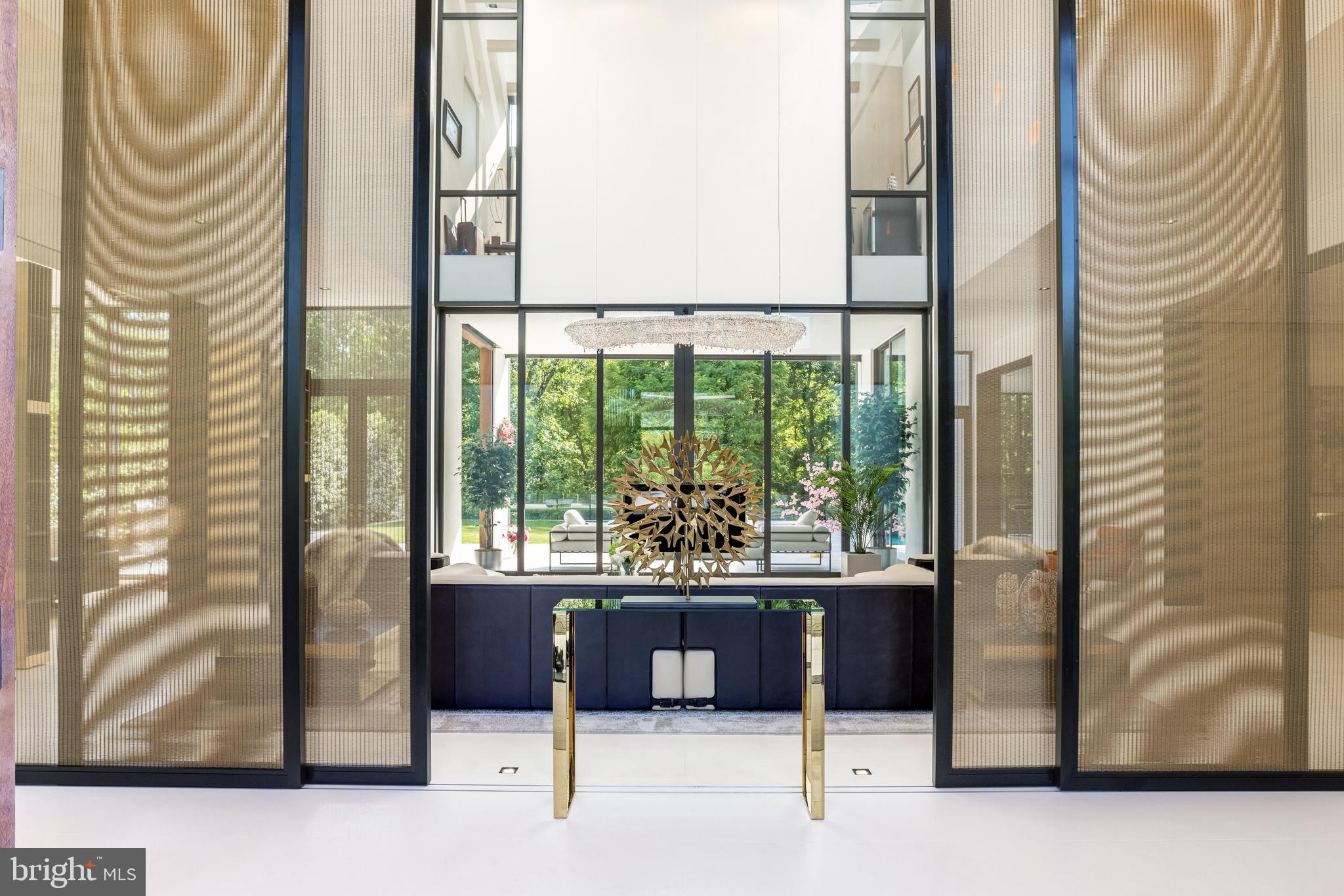 ARLINGWOOD - Residential