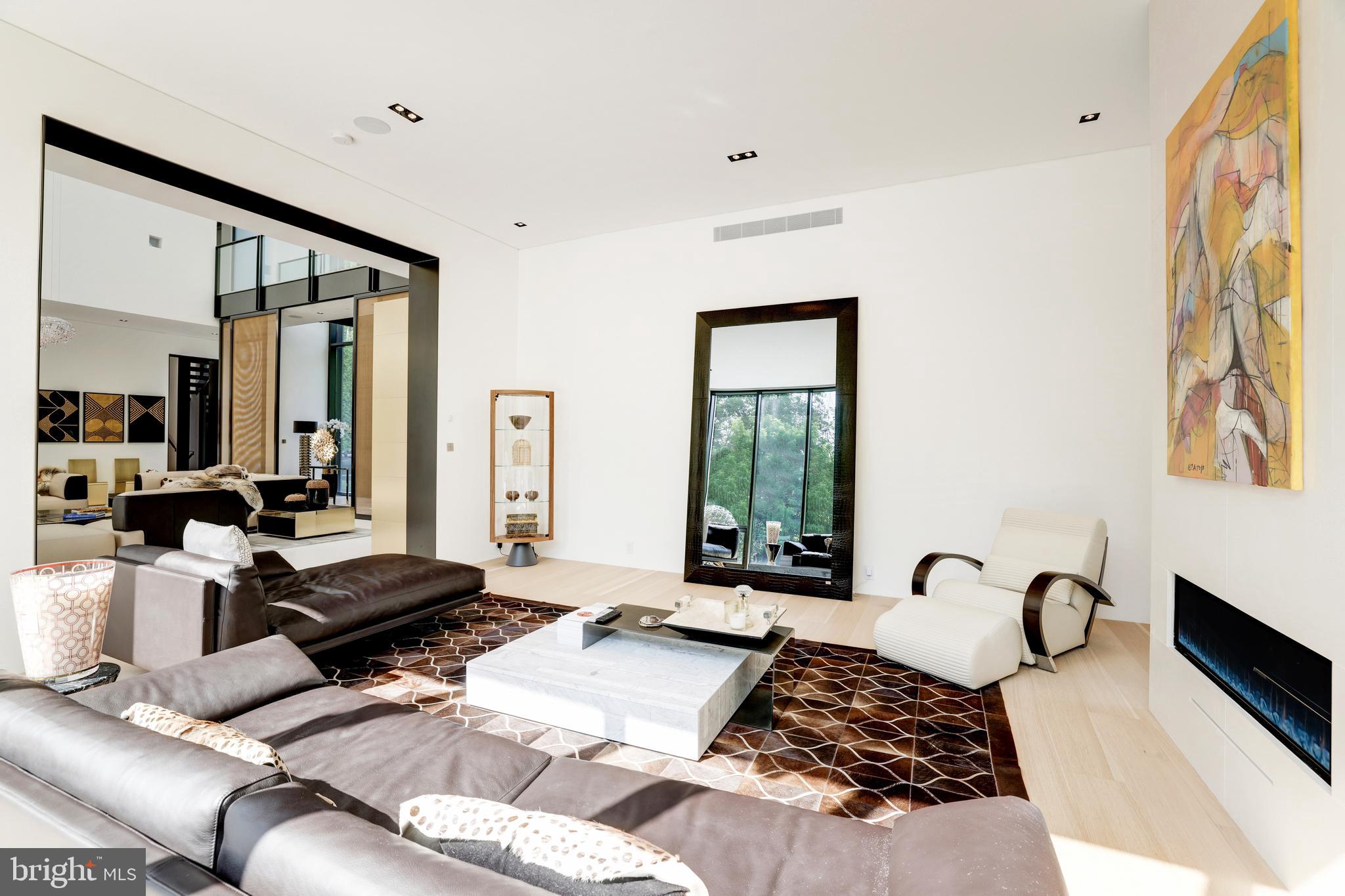 ARLINGWOOD - Residential