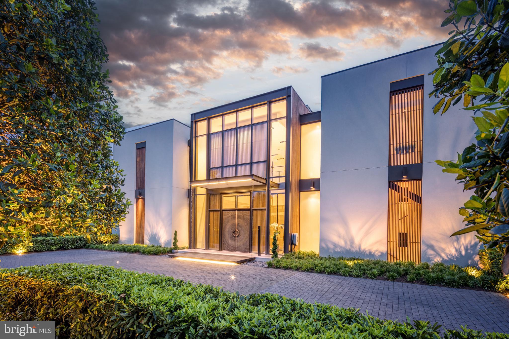 ARLINGWOOD - Residential