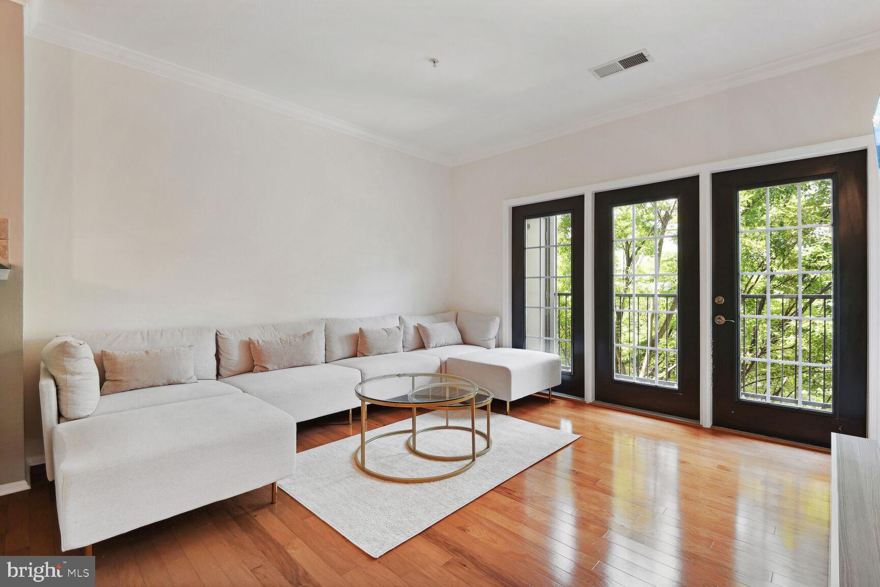 WHITE FLINT STATION - Residential