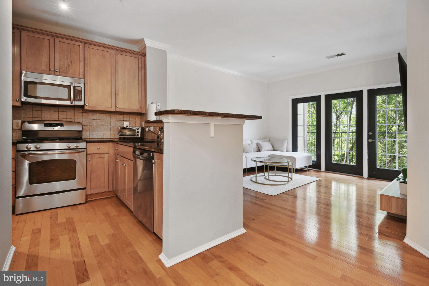 WHITE FLINT STATION - Residential