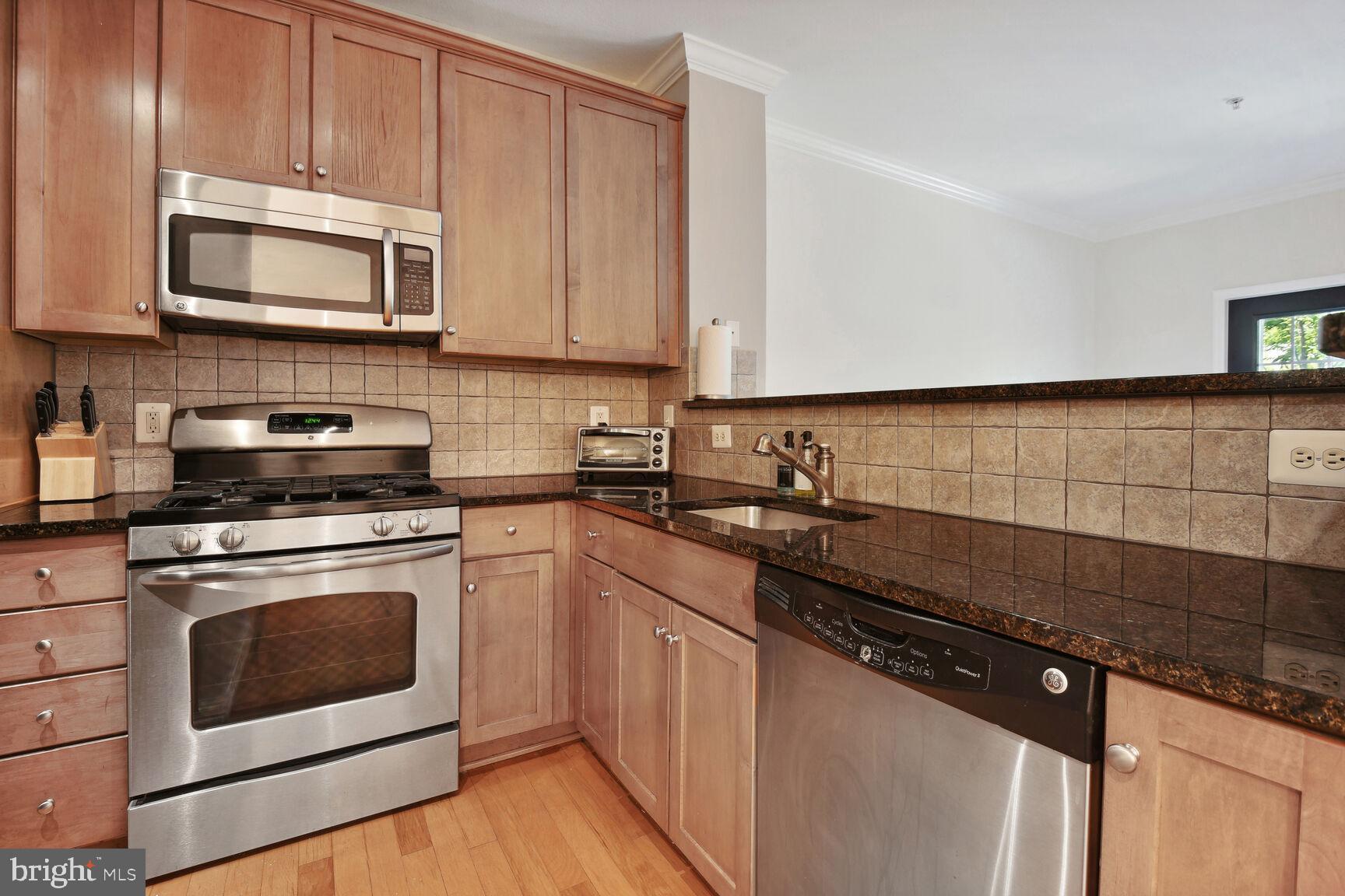 WHITE FLINT STATION - Residential