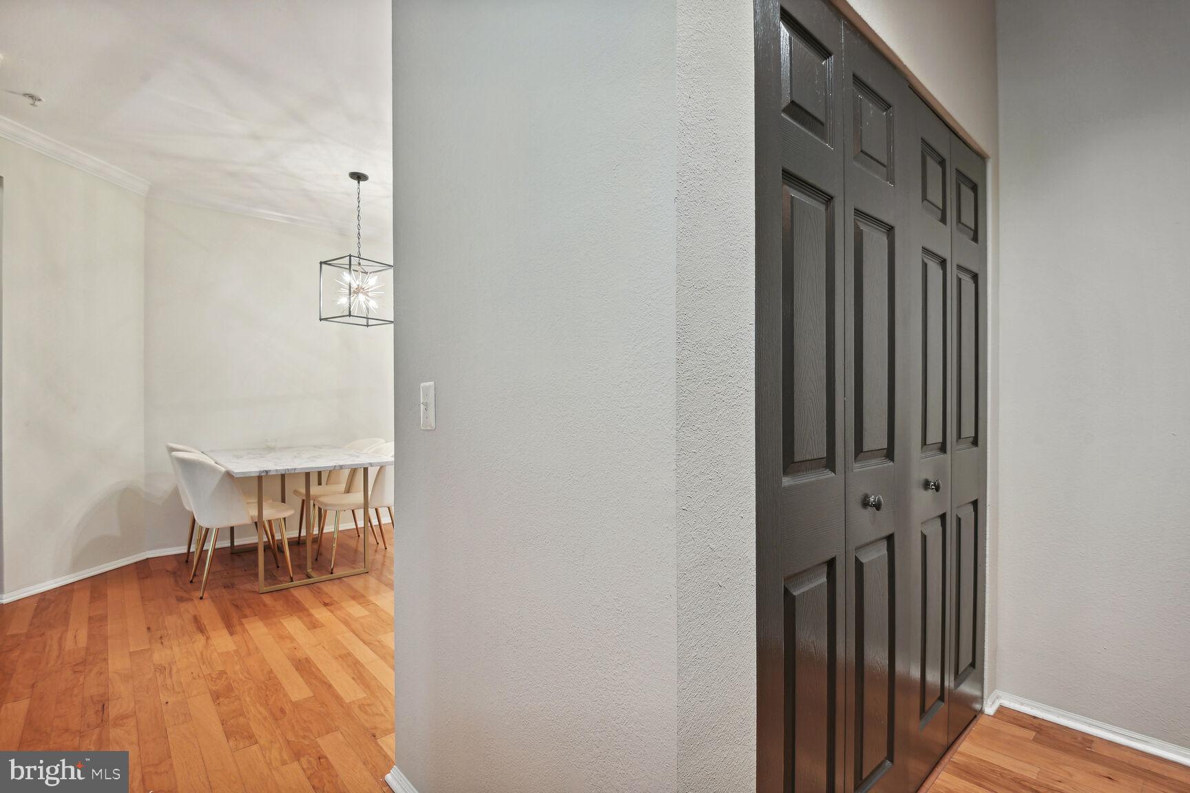 WHITE FLINT STATION - Residential