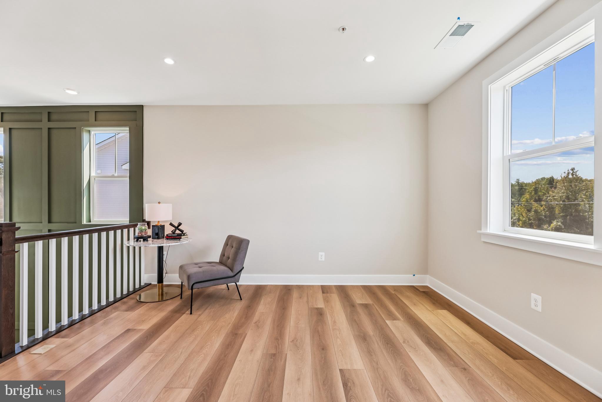 SUMMERGREEN - Residential