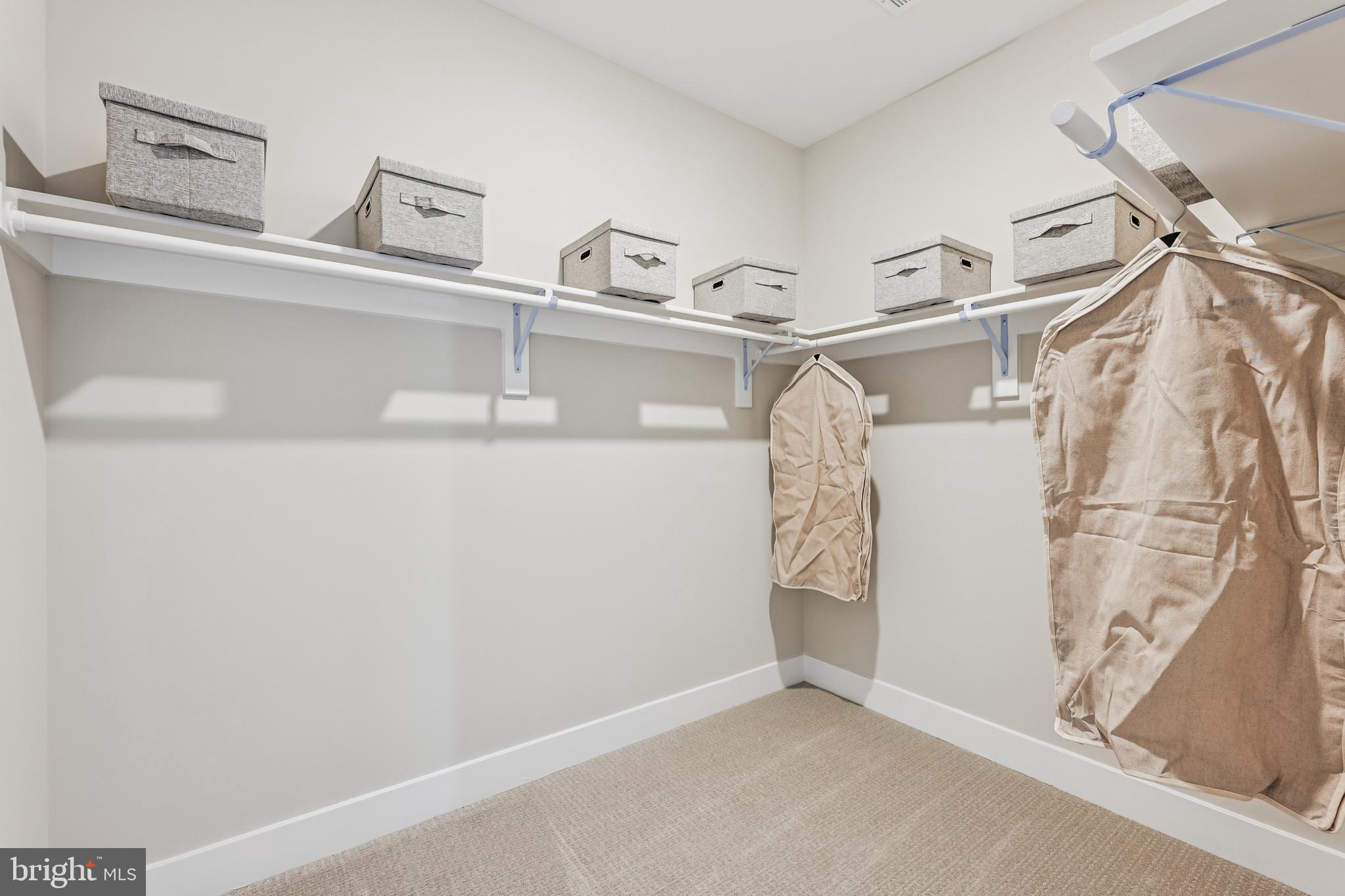 SUMMERGREEN - Residential