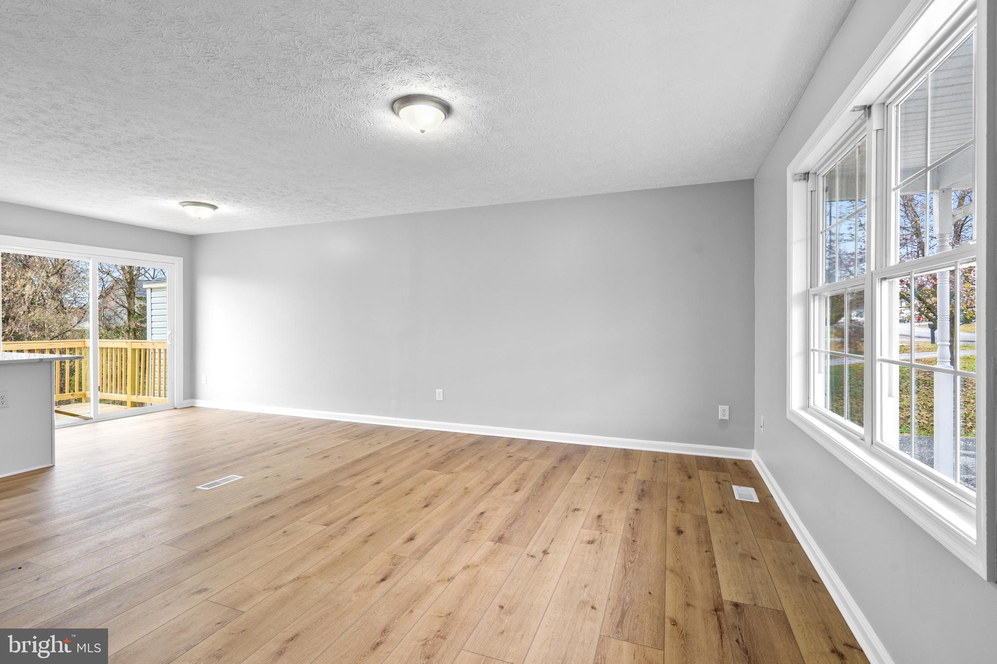 WILDFLOWER RIDGE - Residential