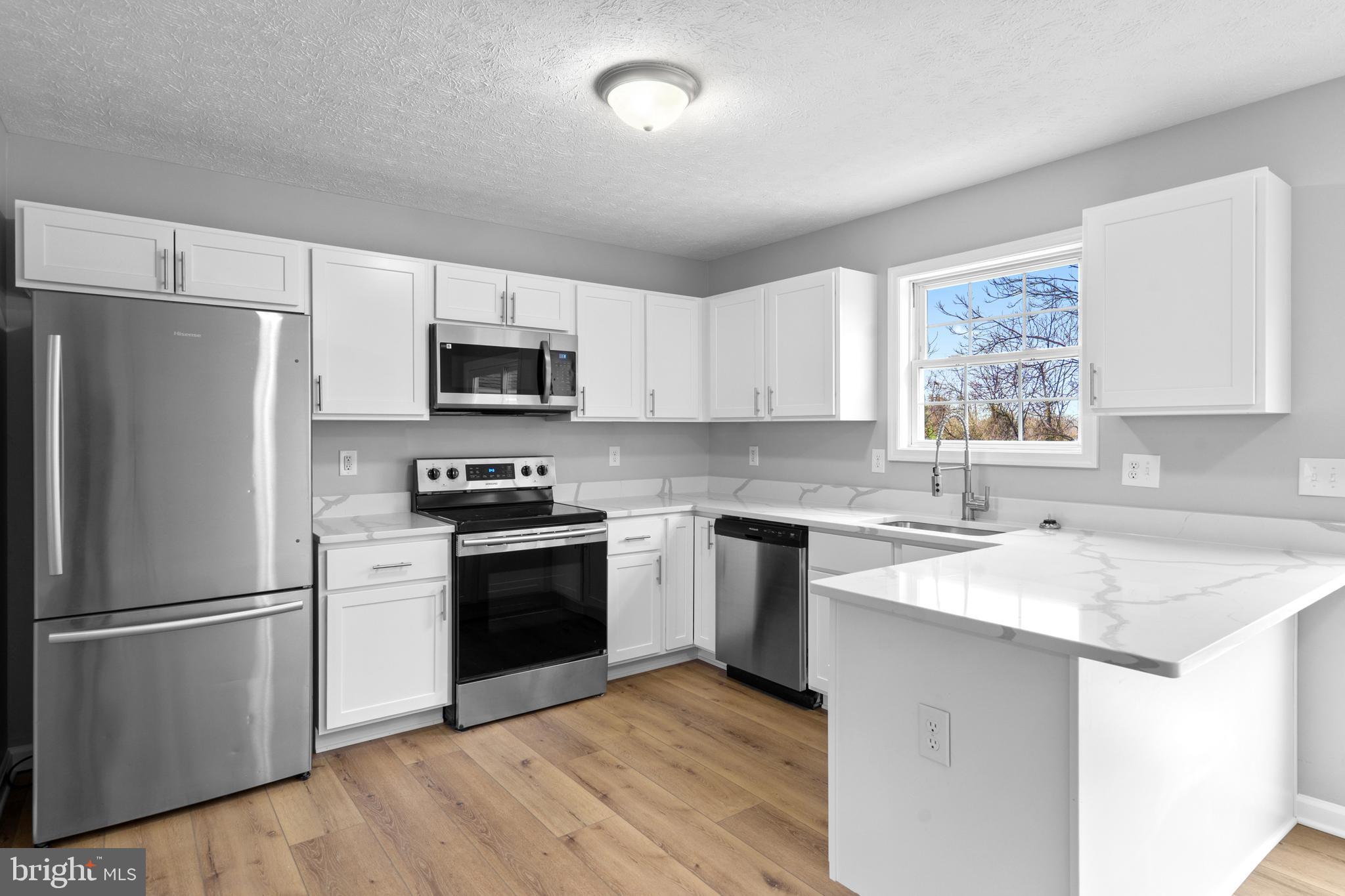 WILDFLOWER RIDGE - Residential