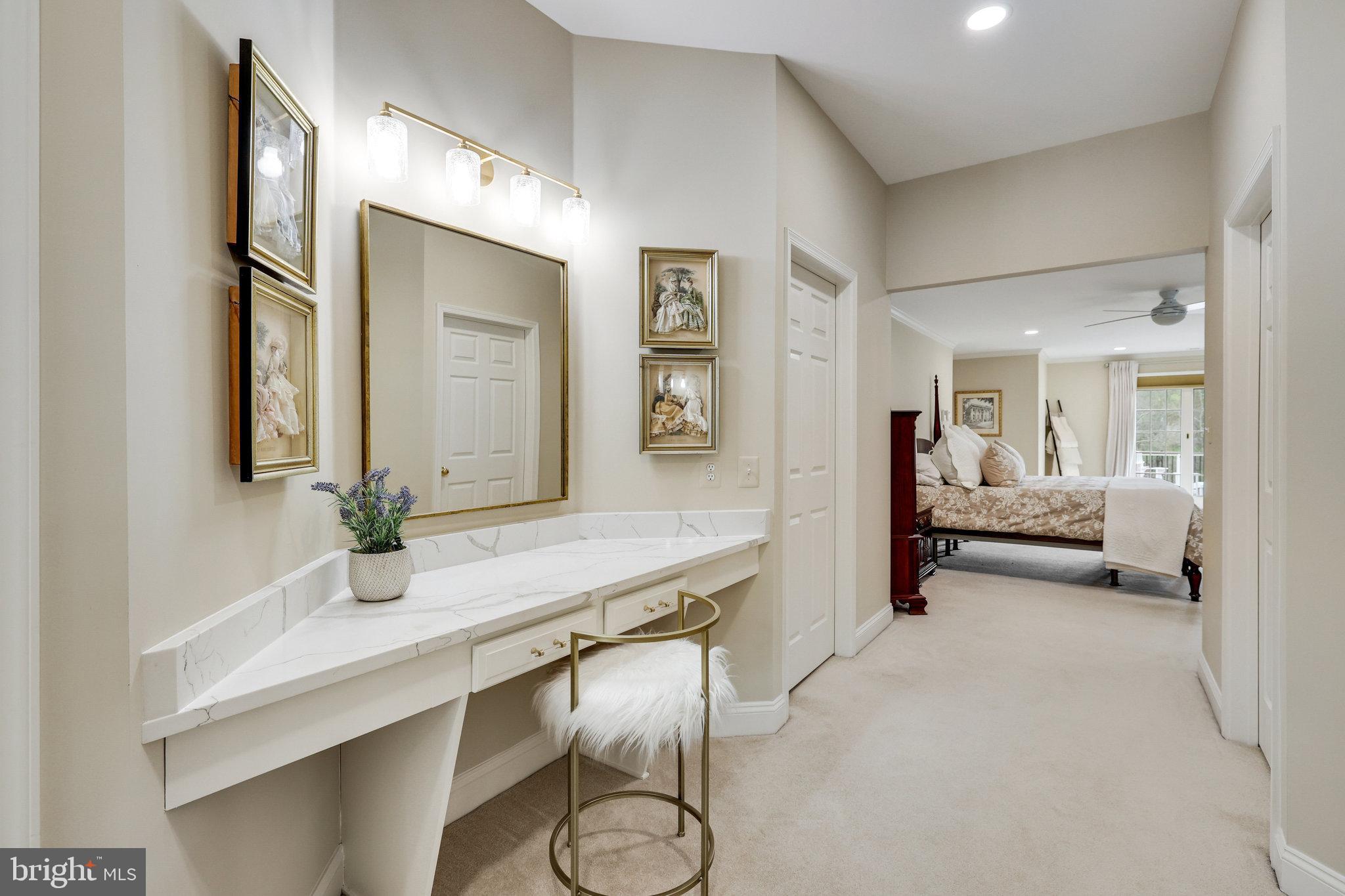 HUNTER MILL ESTATES - Residential