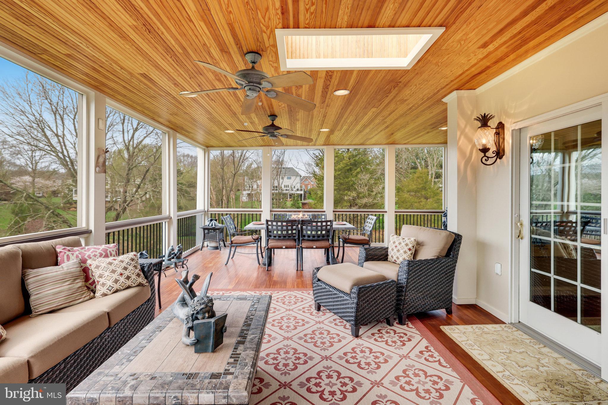 HUNTER MILL ESTATES - Residential