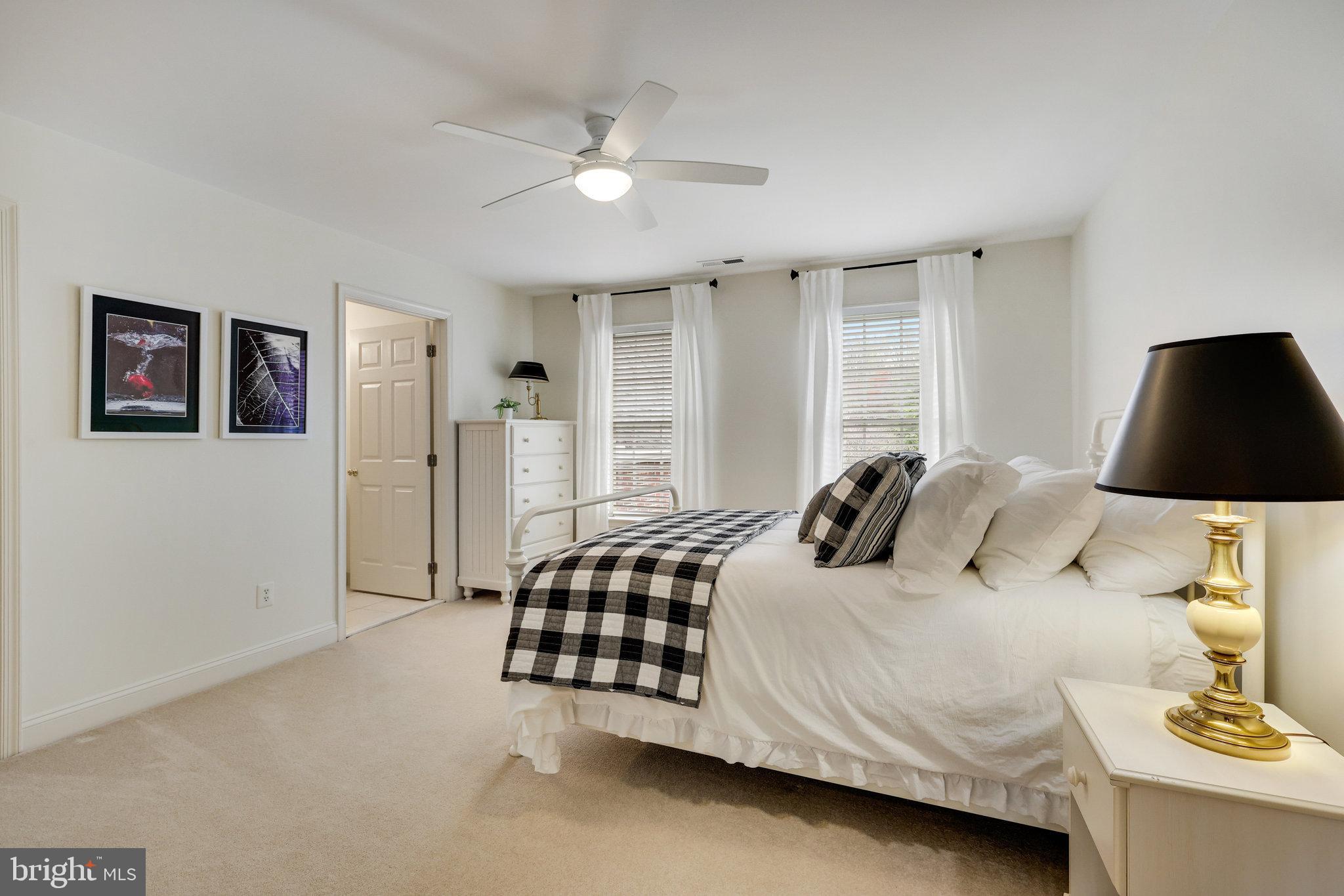 HUNTER MILL ESTATES - Residential