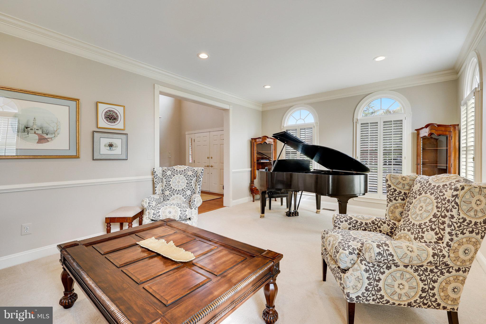 HUNTER MILL ESTATES - Residential