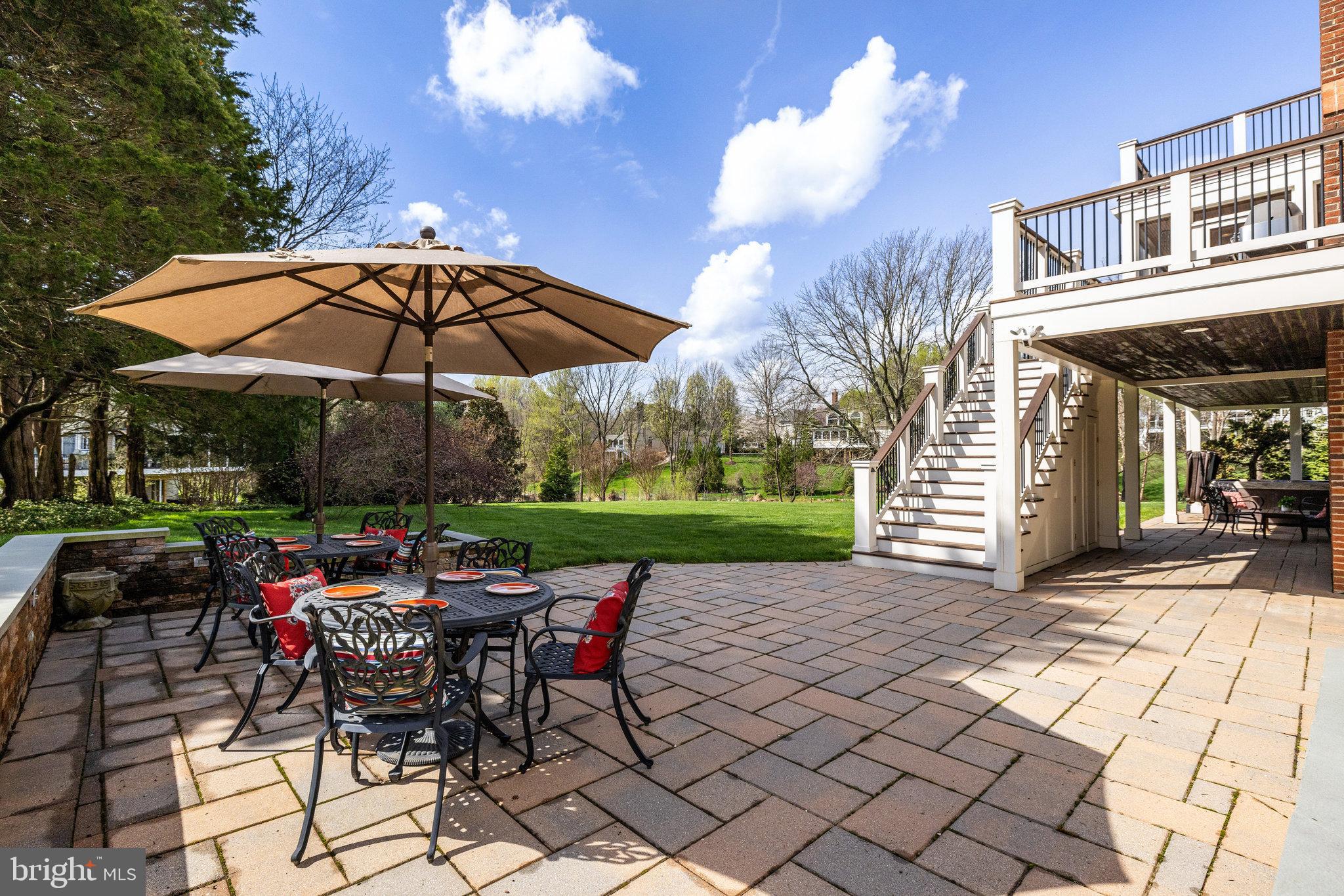 HUNTER MILL ESTATES - Residential