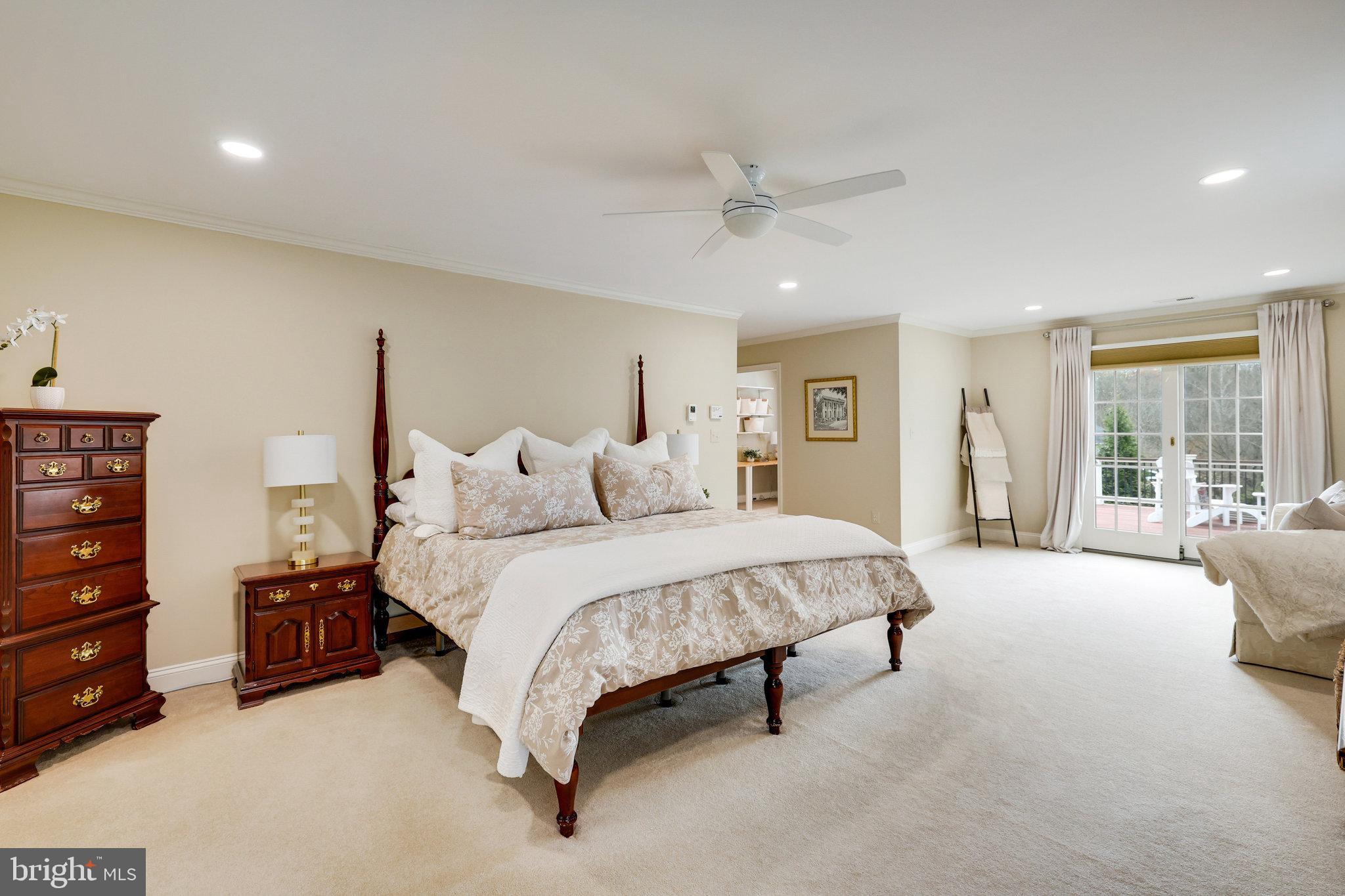 HUNTER MILL ESTATES - Residential