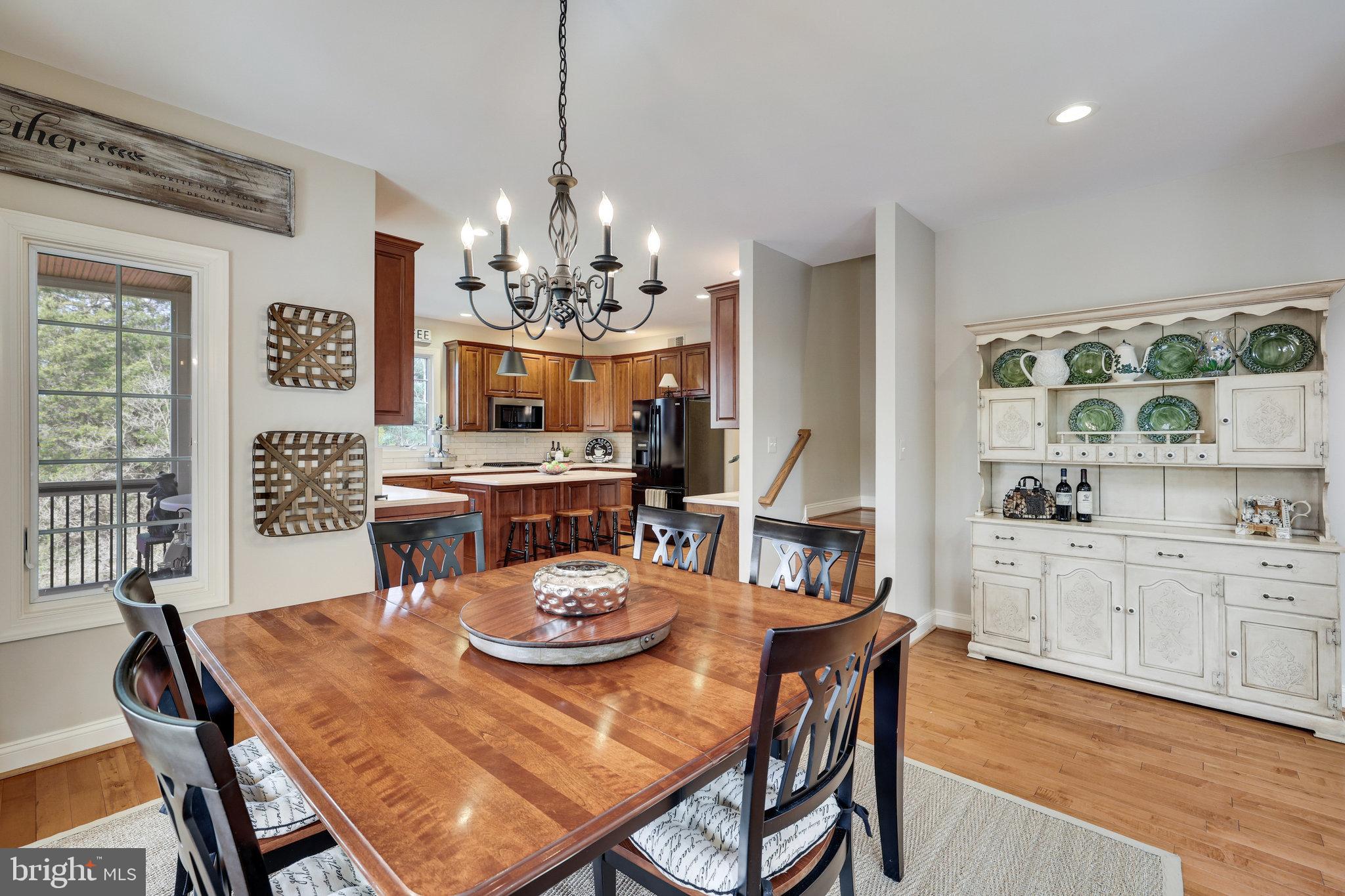 HUNTER MILL ESTATES - Residential